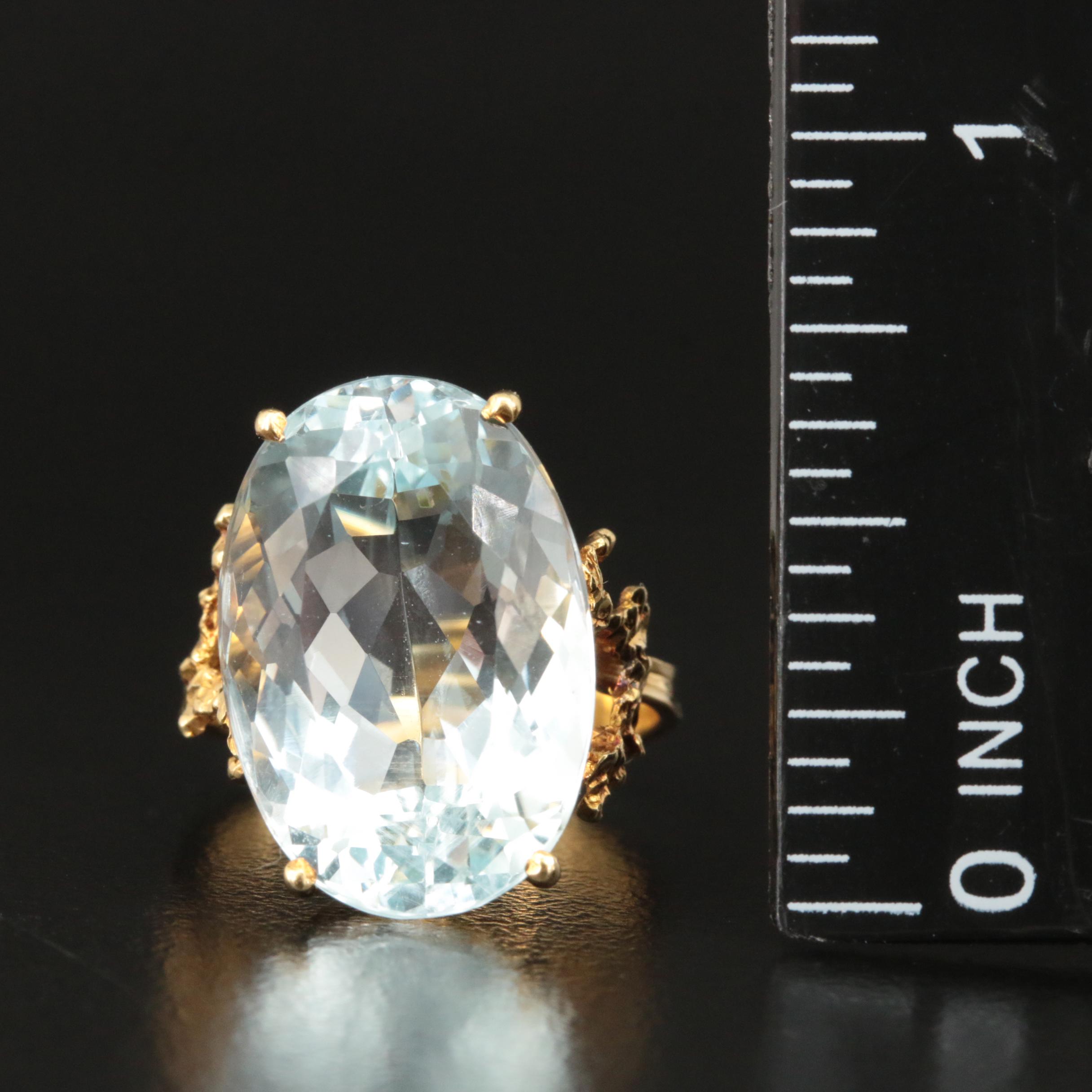18K 10.81 CT Aquamarine Ring