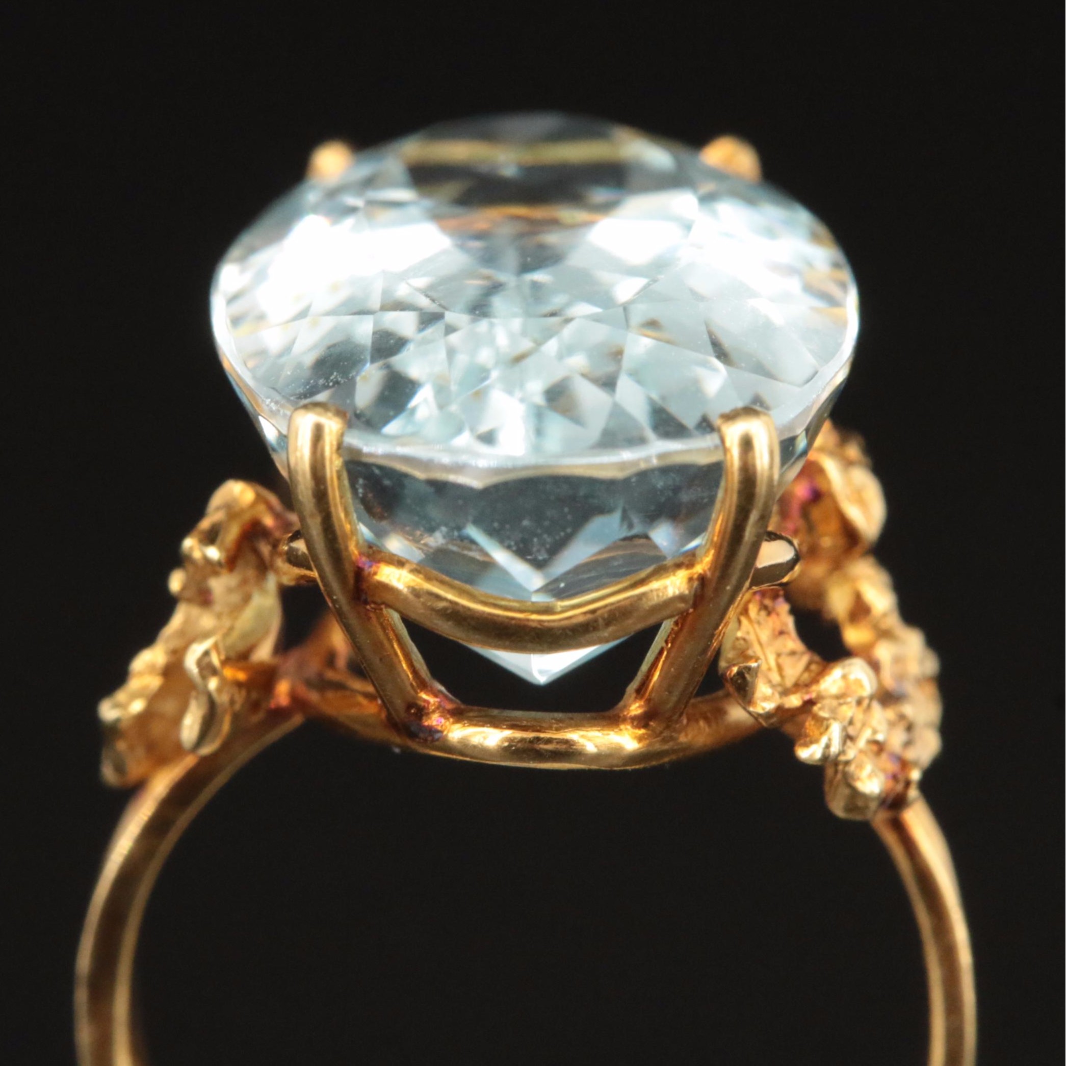 18K 10.81 CT Aquamarine Ring