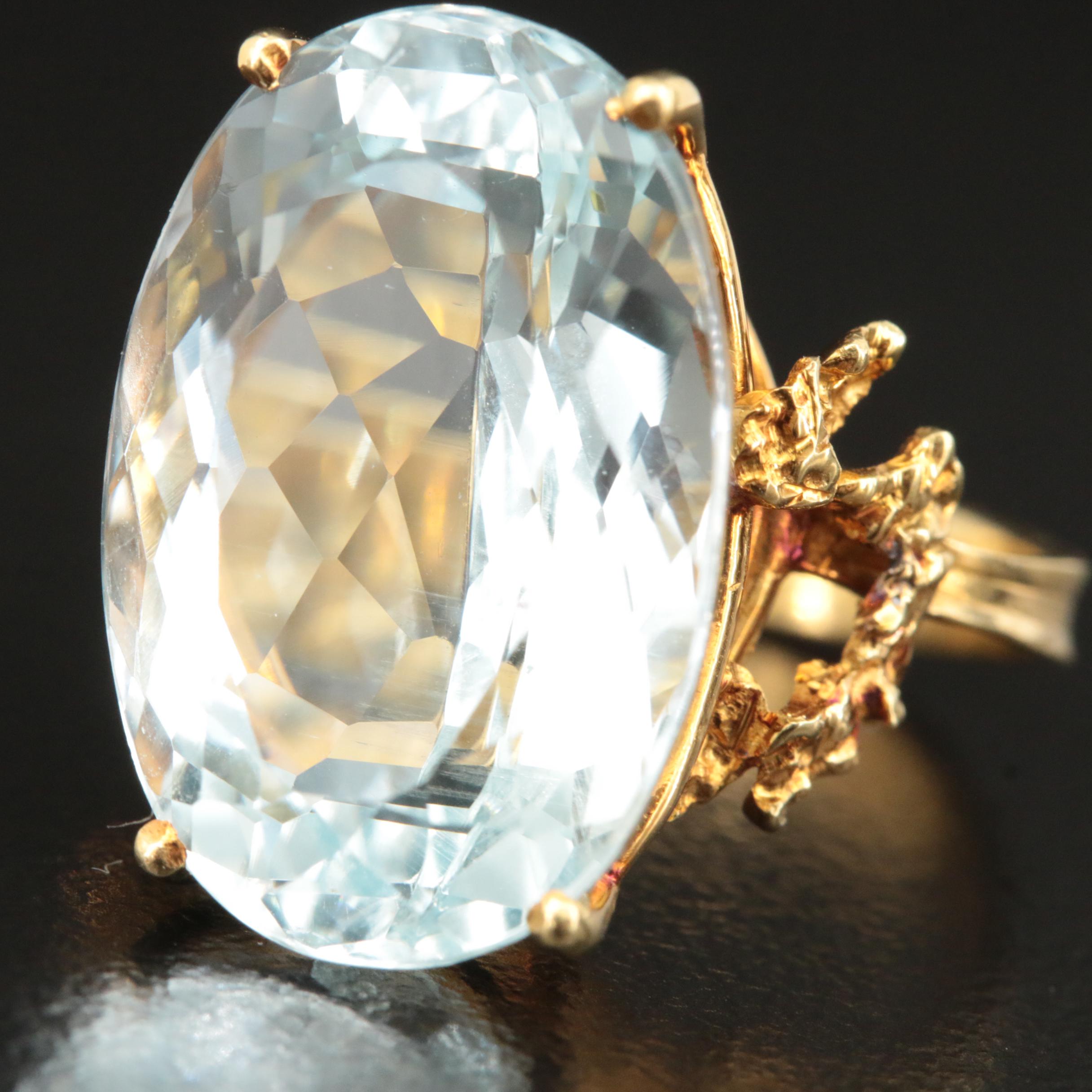 18K 10.81 CT Aquamarine Ring