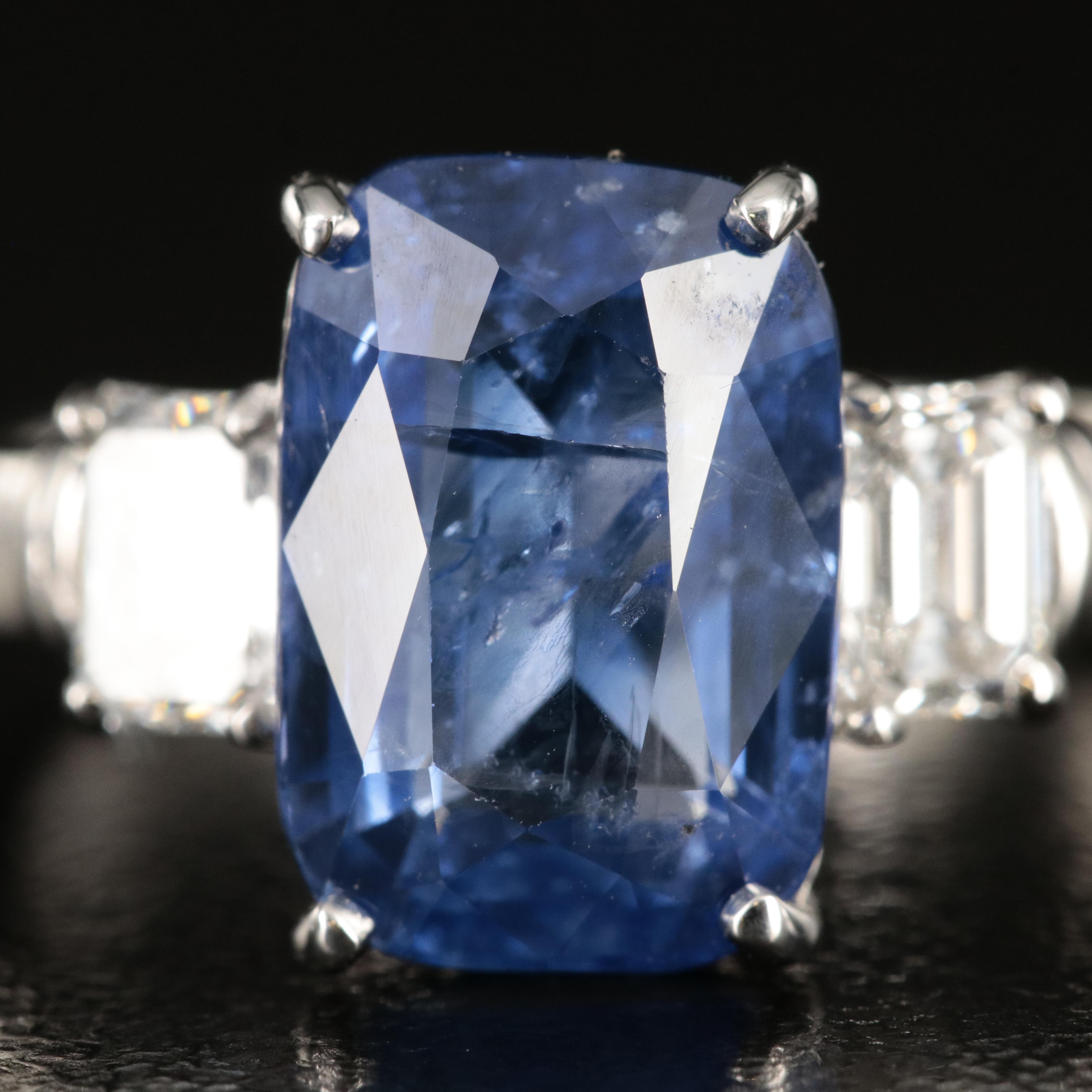 18K 4.27 CT Sapphire and Diamond Ring