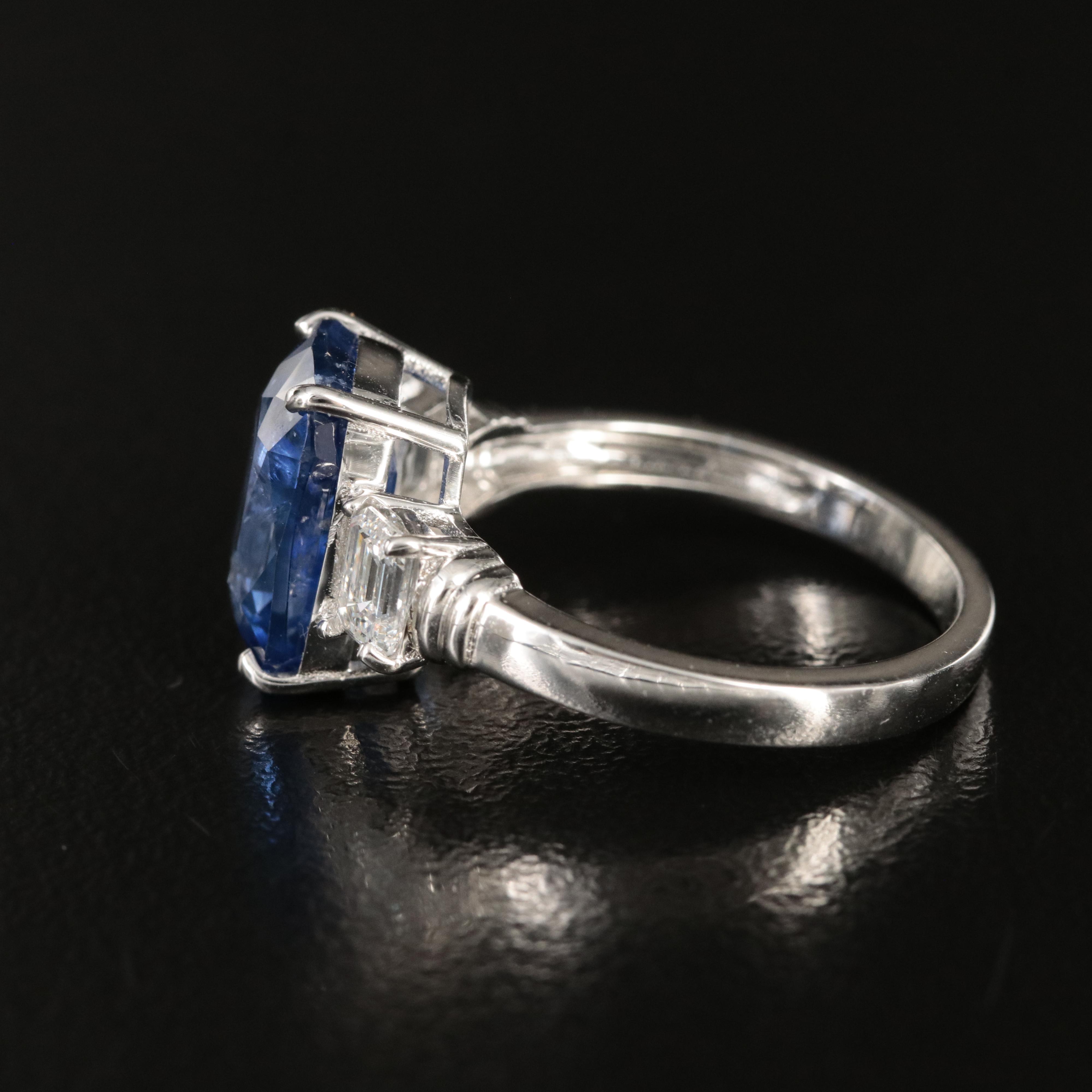 18K 4.27 CT Sapphire and Diamond Ring