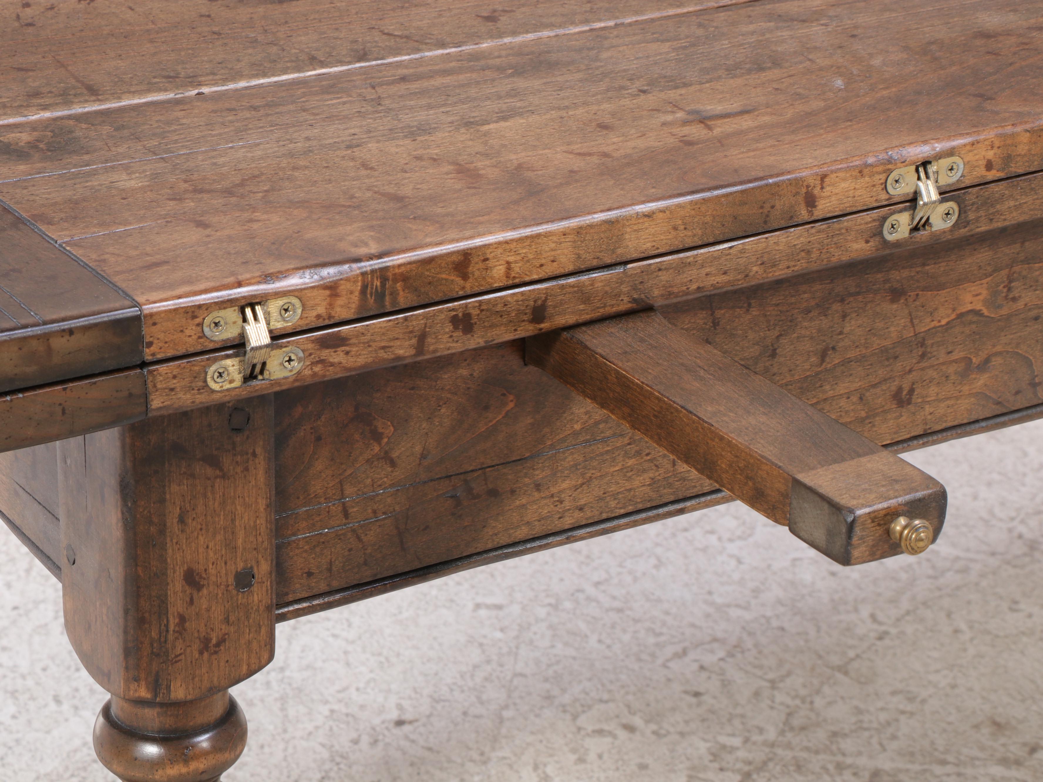 The Sterling Collection Inc. Jacobean Style Hardwood Console/Dining Table