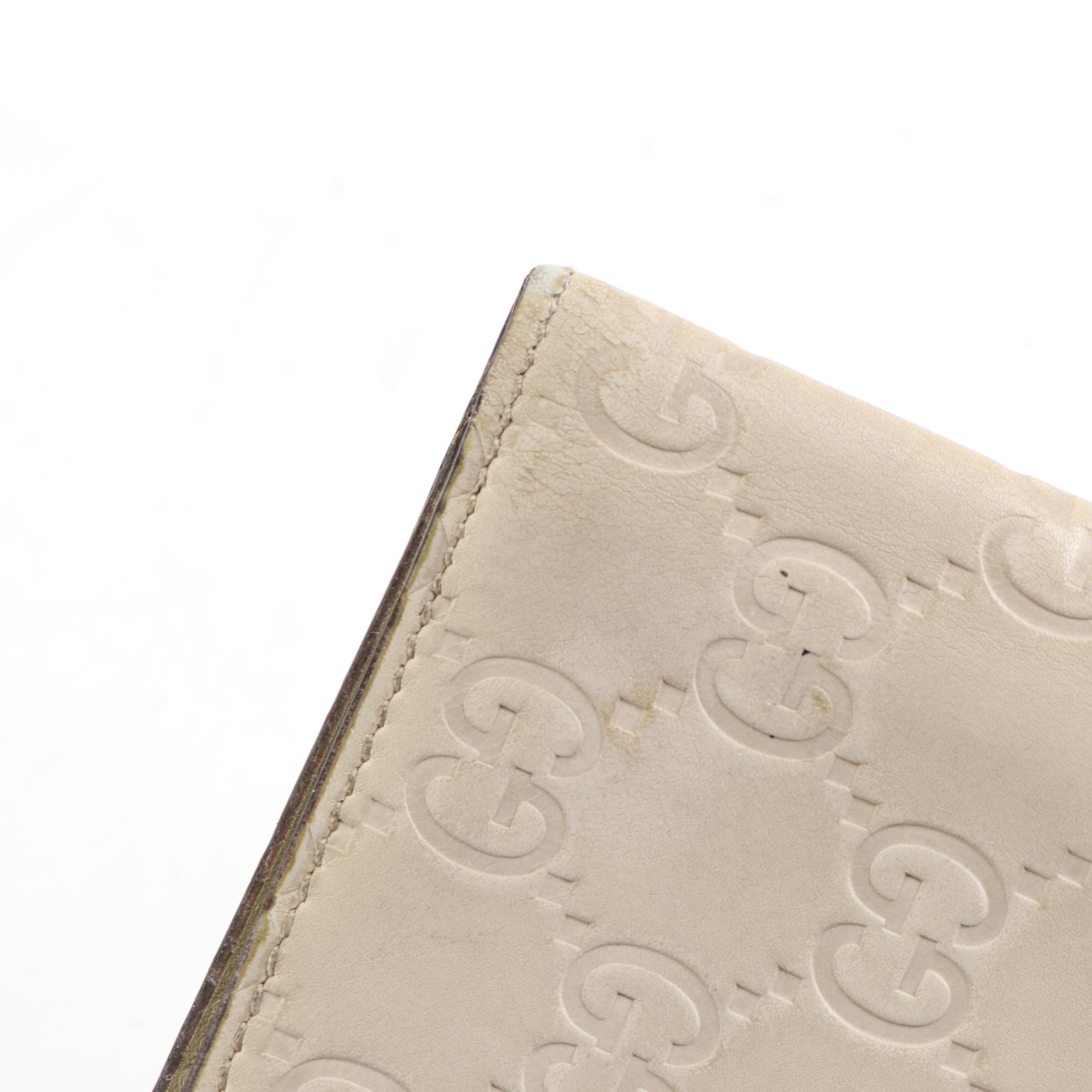 Gucci Bifold Wallet in Guccissima Leather