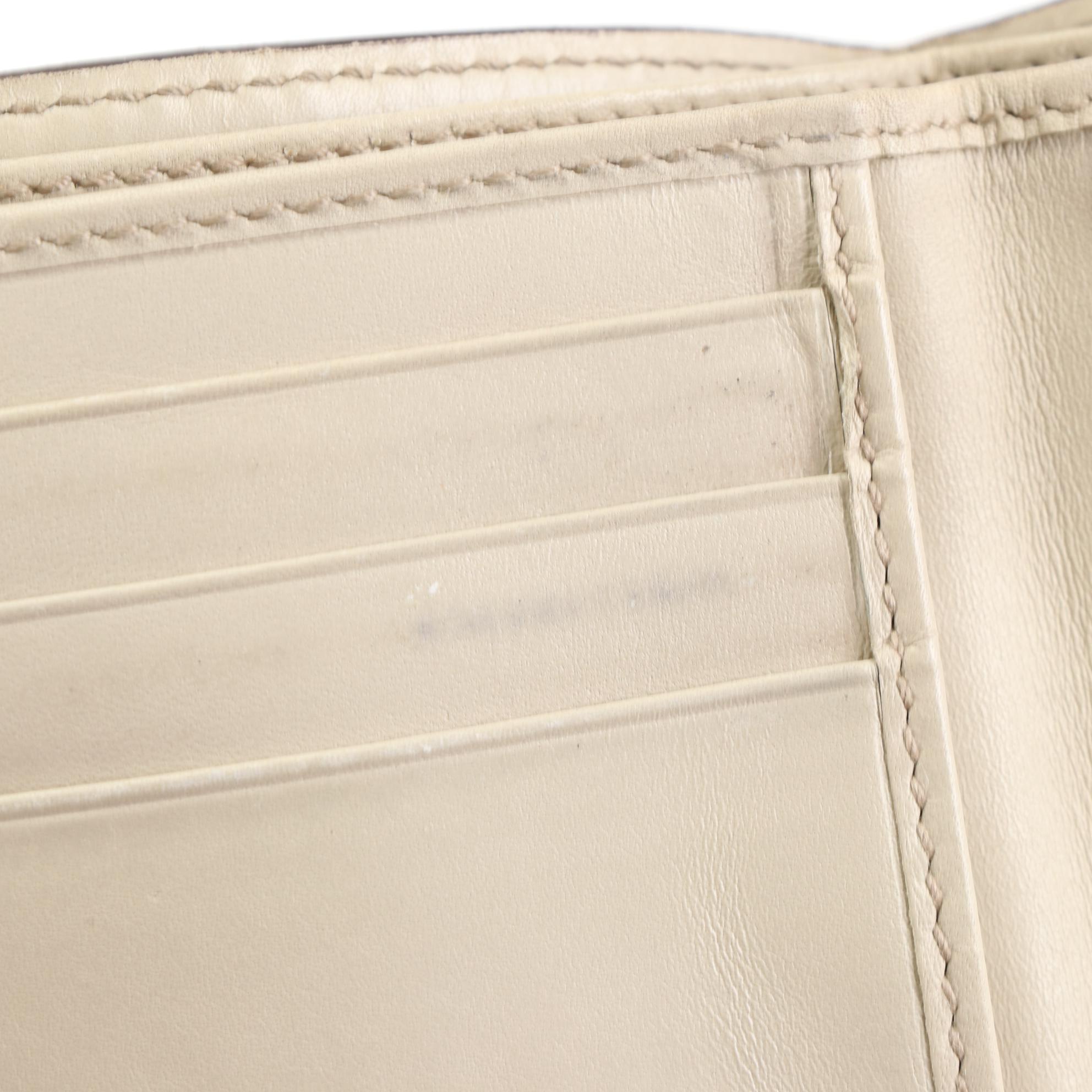 Gucci Bifold Wallet in Guccissima Leather