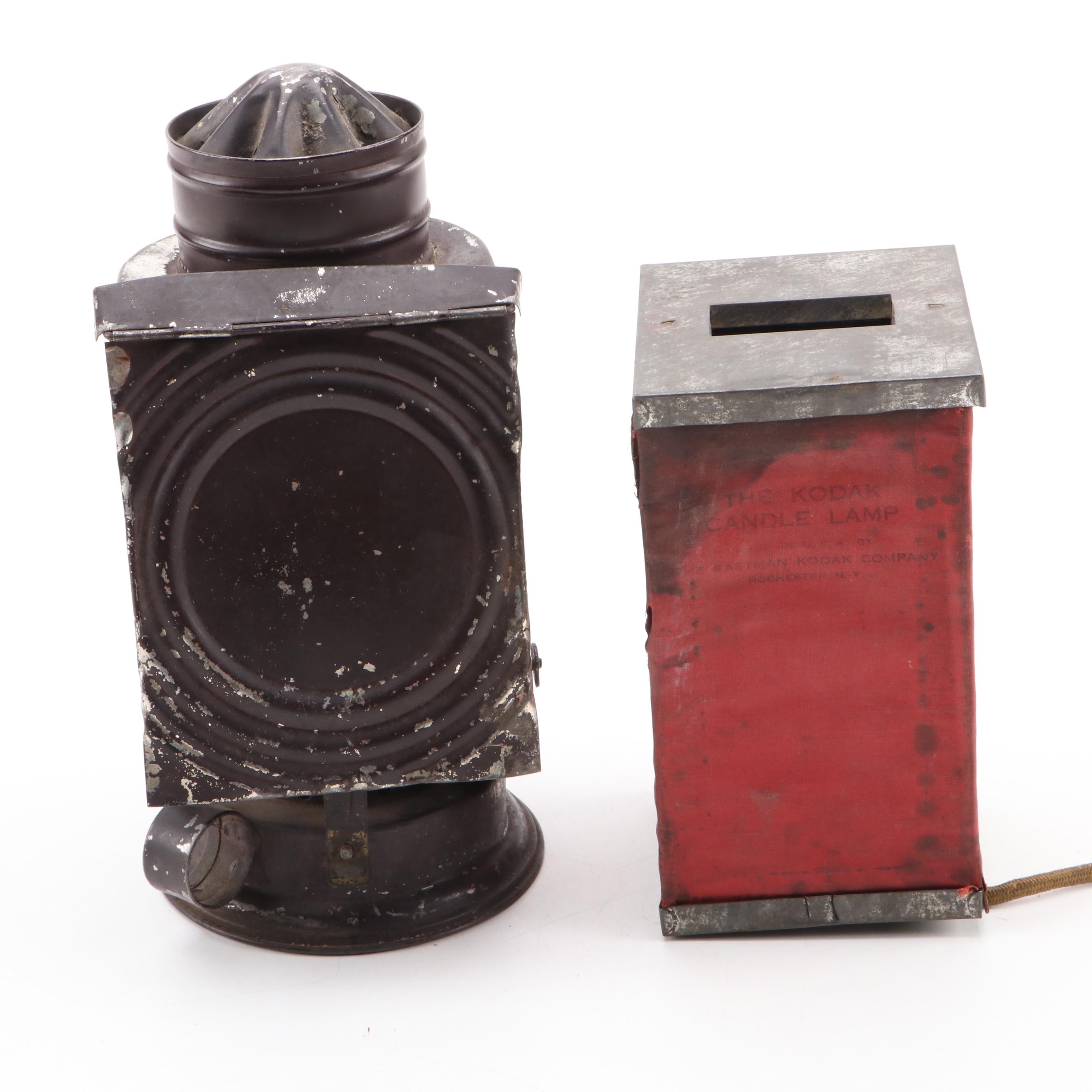 Kodak 35, David White Co. Stereo Realist Cameras, Studio Scale and Accessories