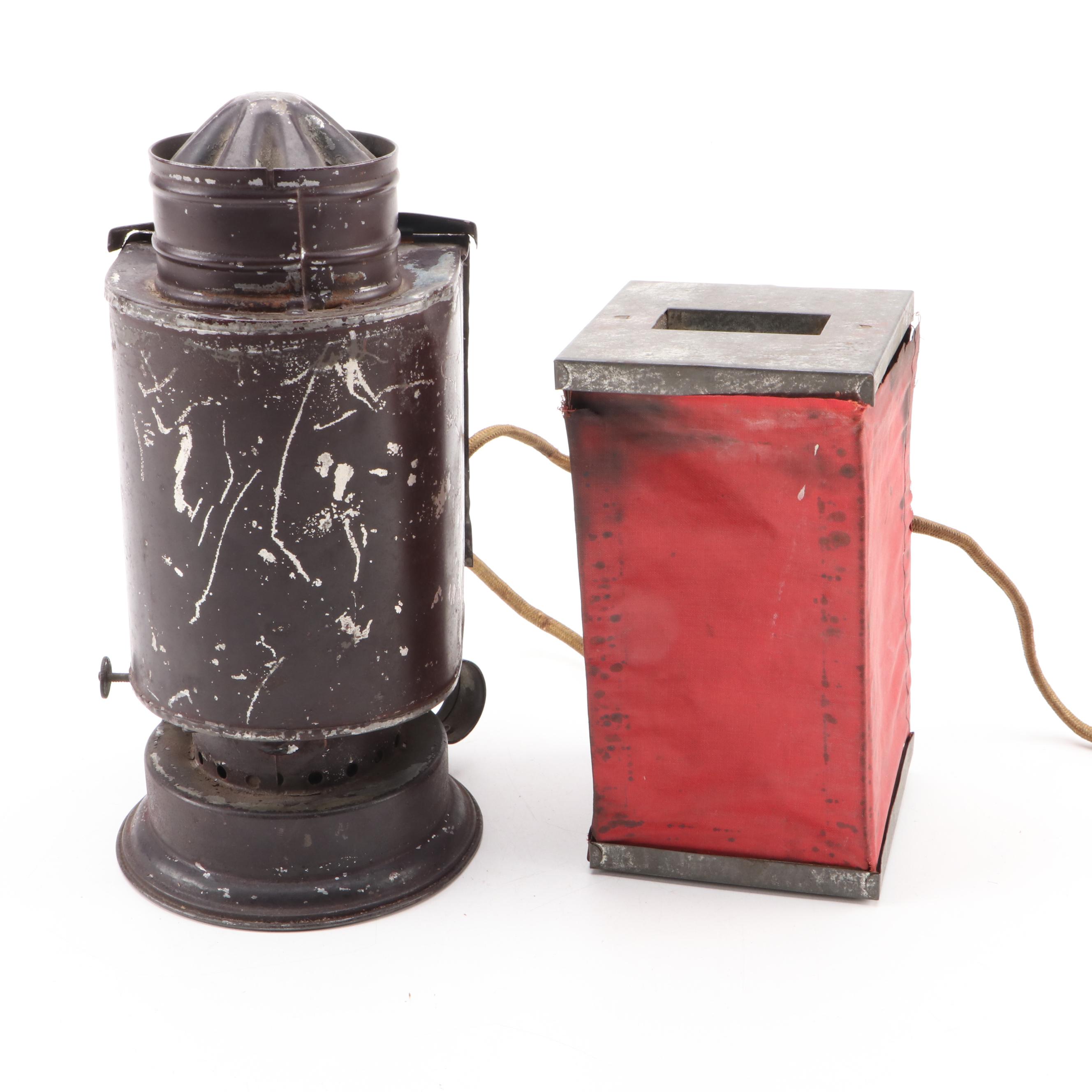 Kodak 35, David White Co. Stereo Realist Cameras, Studio Scale and Accessories