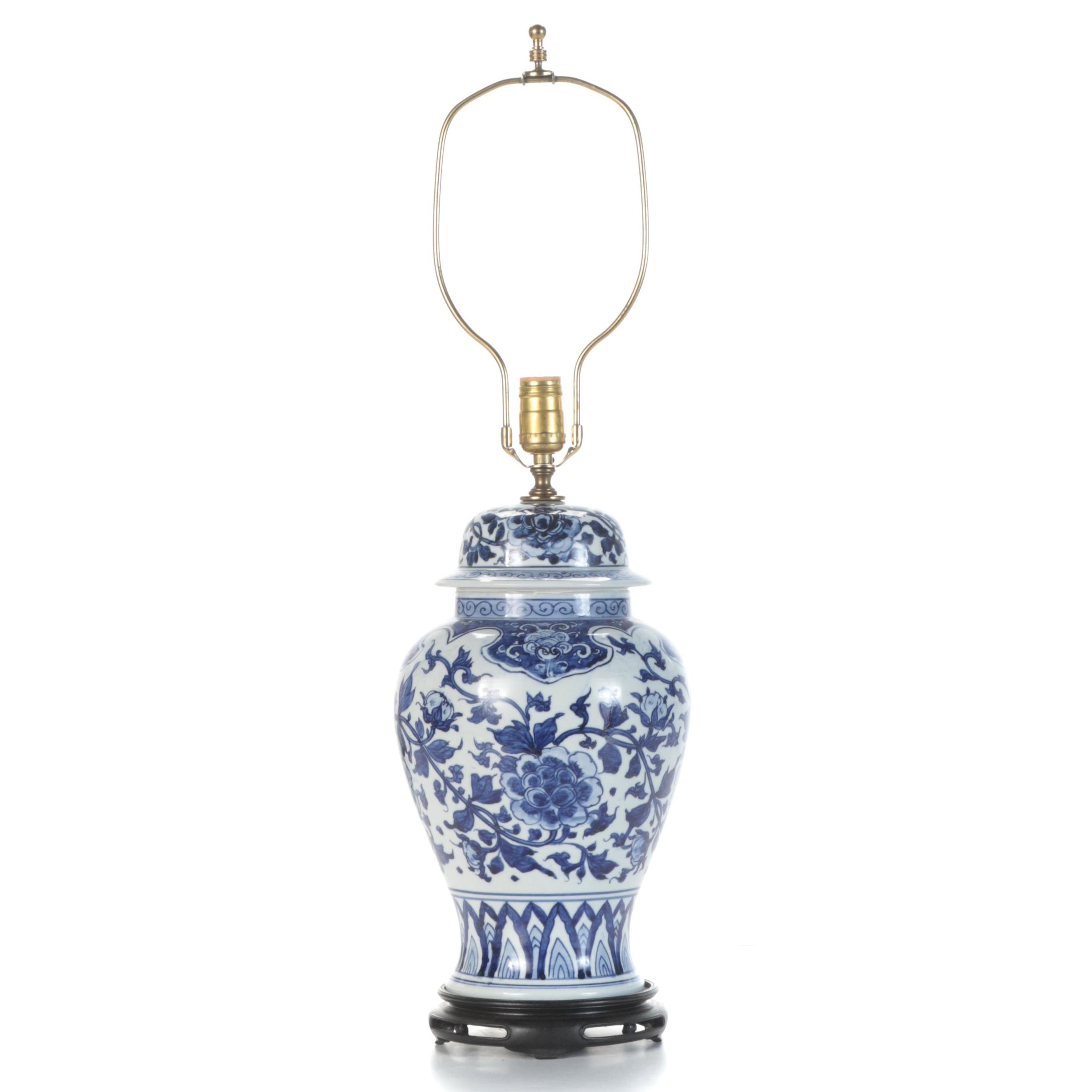 Chinese Blue and White Porcelain Ginger Jar Table Lamp