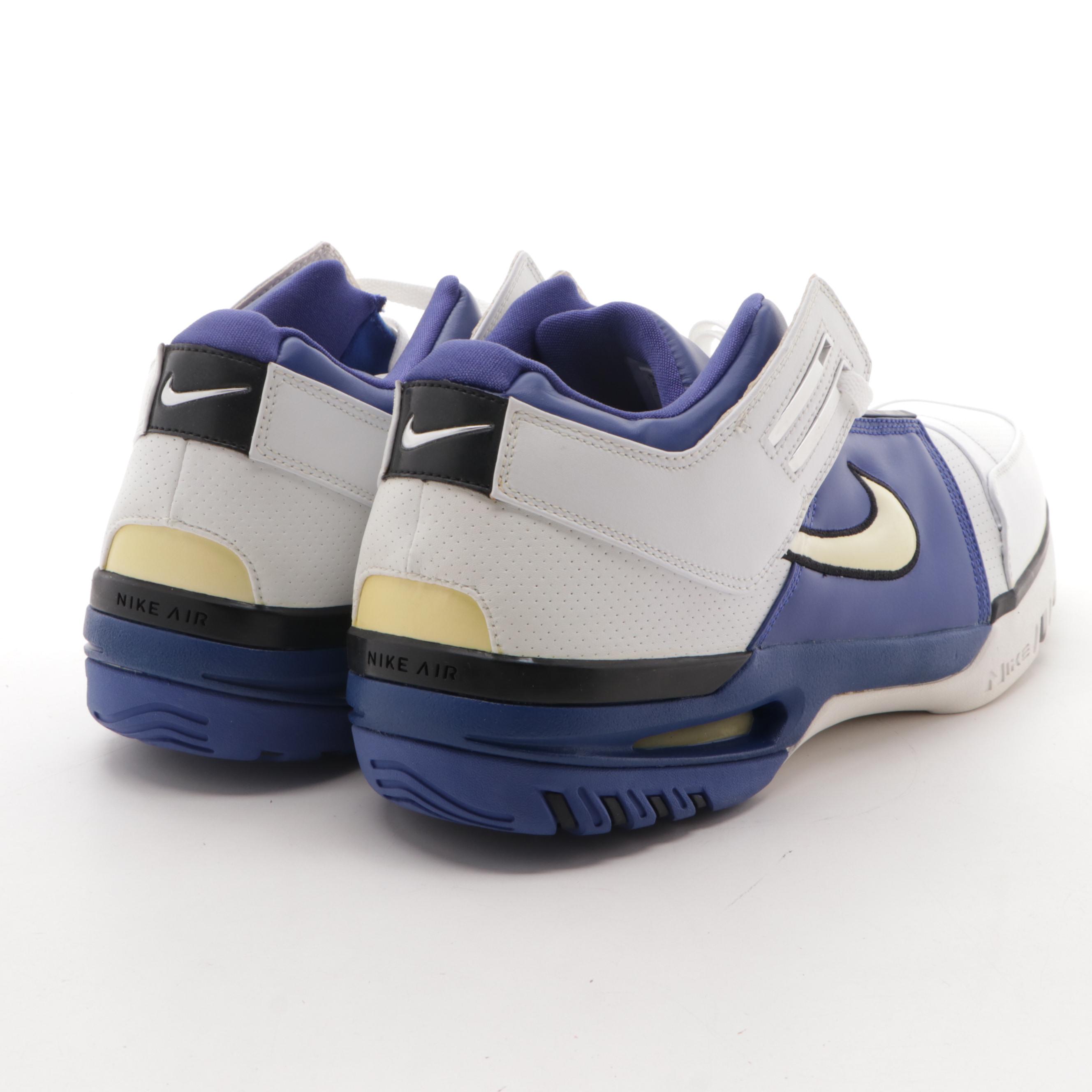 2005 LeBron James Endorsed Nike Air Generation Basketball Shoes in Original Box