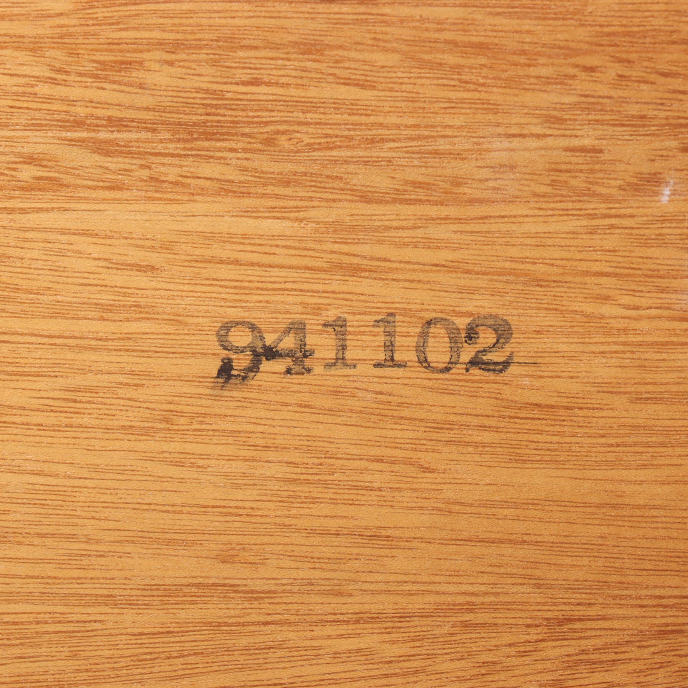 Lexington Furniture French Provincial Style Pine Four-Drawer Commode