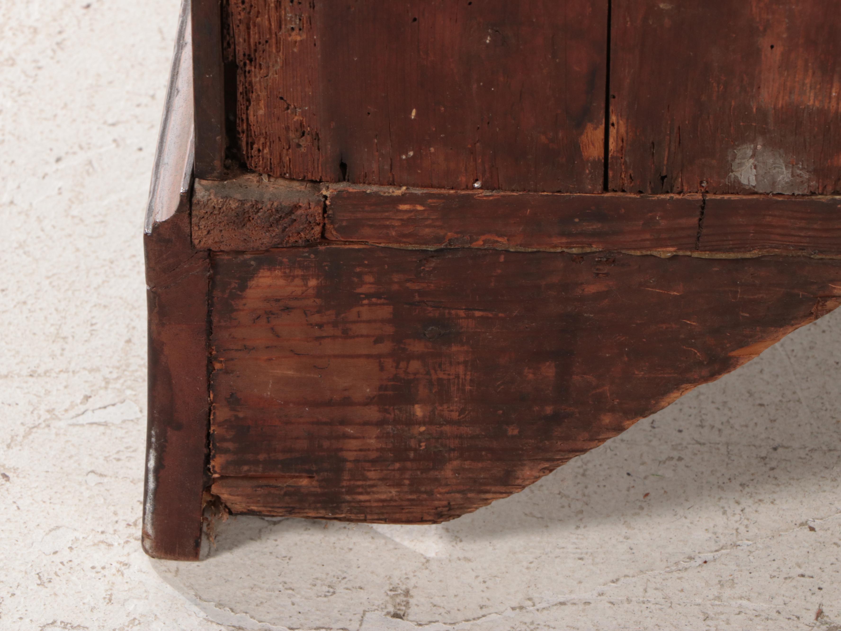 George III Mahogany Five-Drawer Chest, Late 18th Century