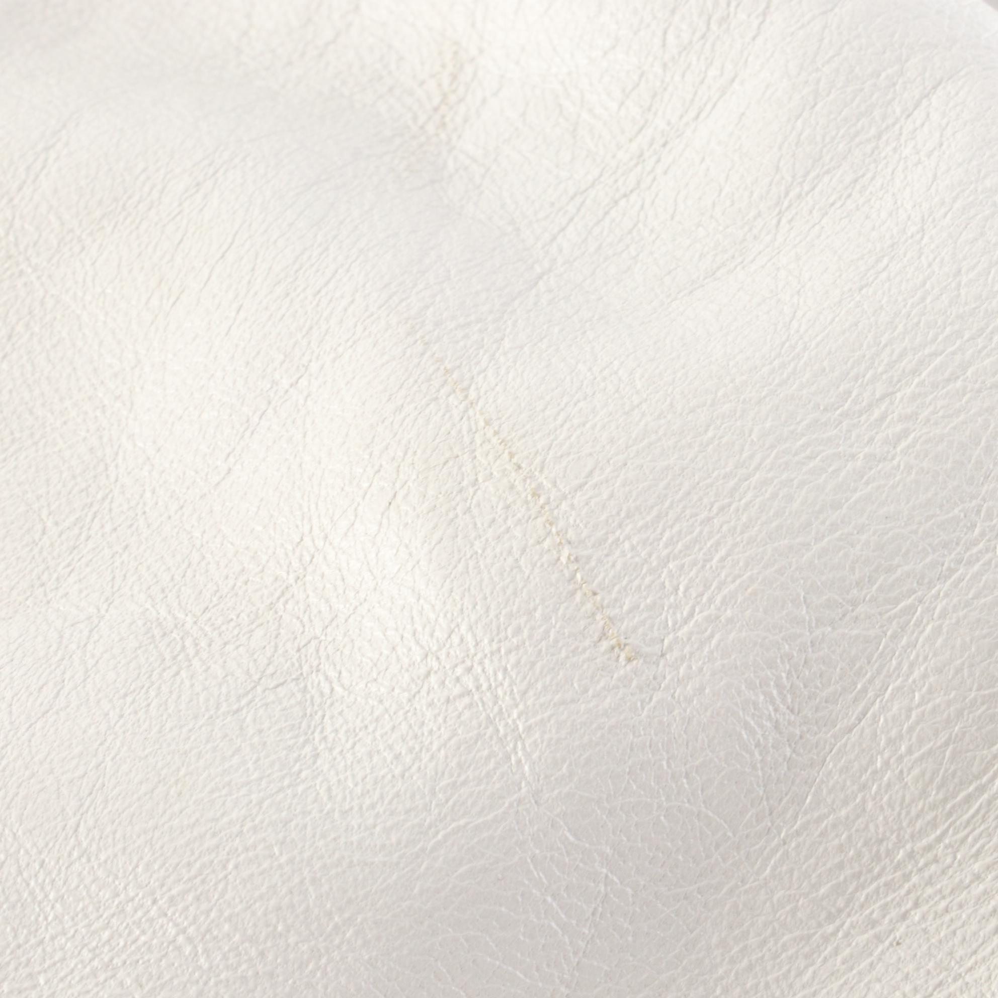 Fendi Tie Front Detailed Hobo Bag in Leather