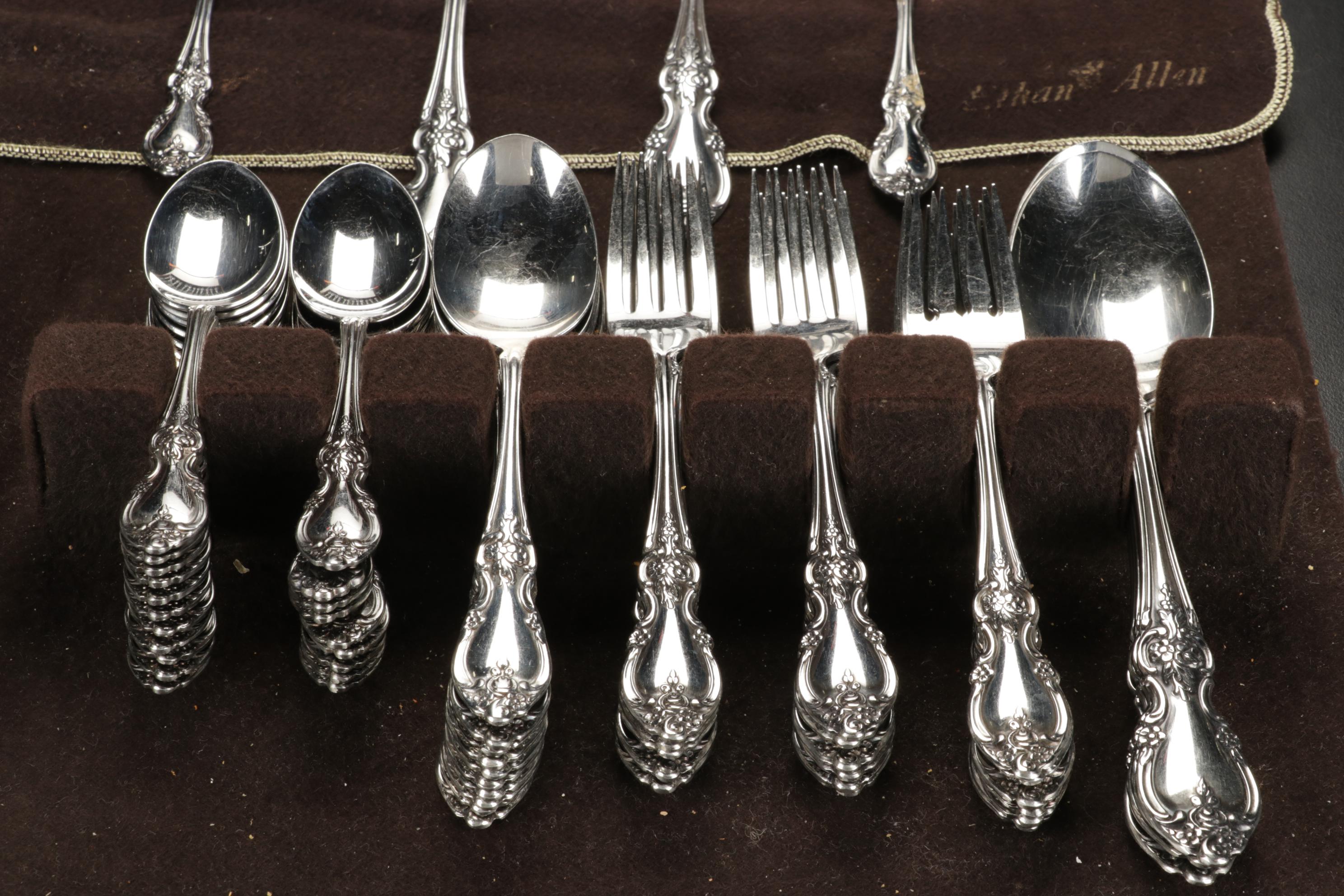 Oneida "Louisiana" Silver Plate Flatware in Storage Chest