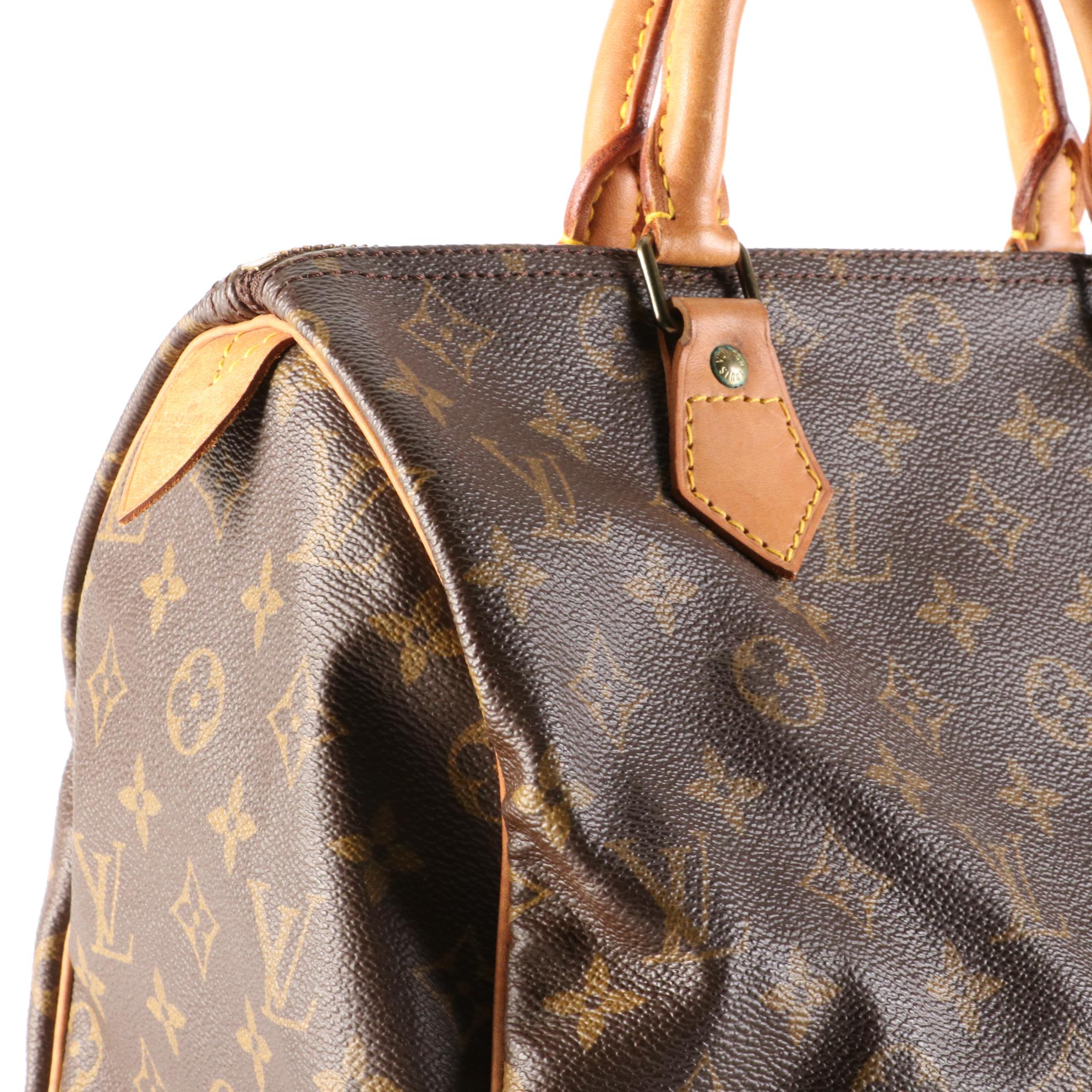 Louis Vuitton Speedy 30 in Monogram Canvas and Vachetta Leather