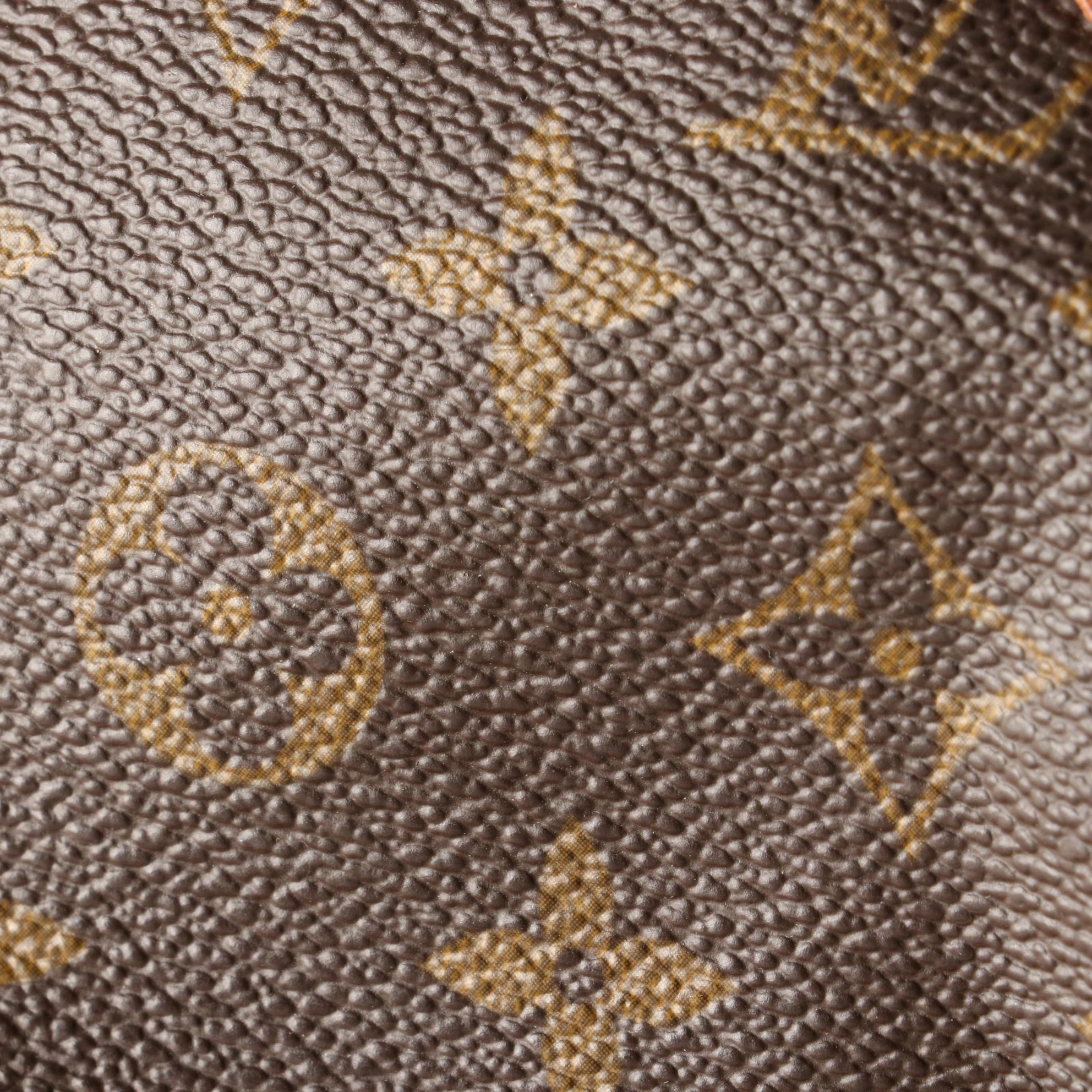 Louis Vuitton Speedy 30 in Monogram Canvas and Vachetta Leather
