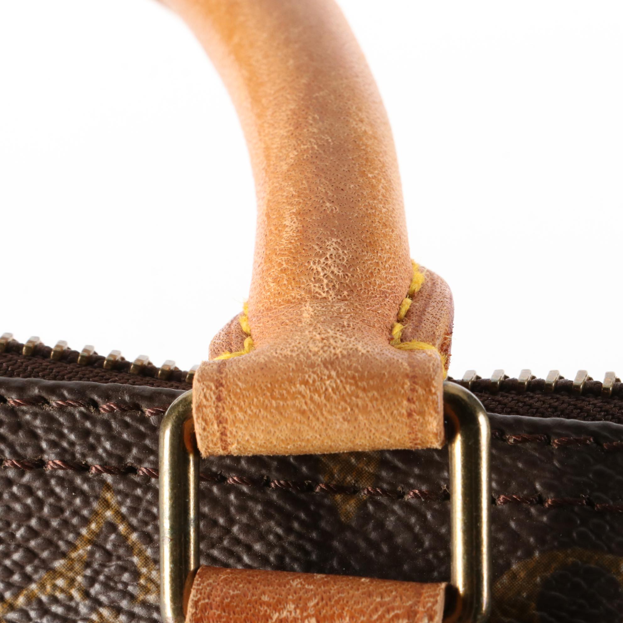 Louis Vuitton Speedy 30 in Monogram Canvas and Vachetta Leather