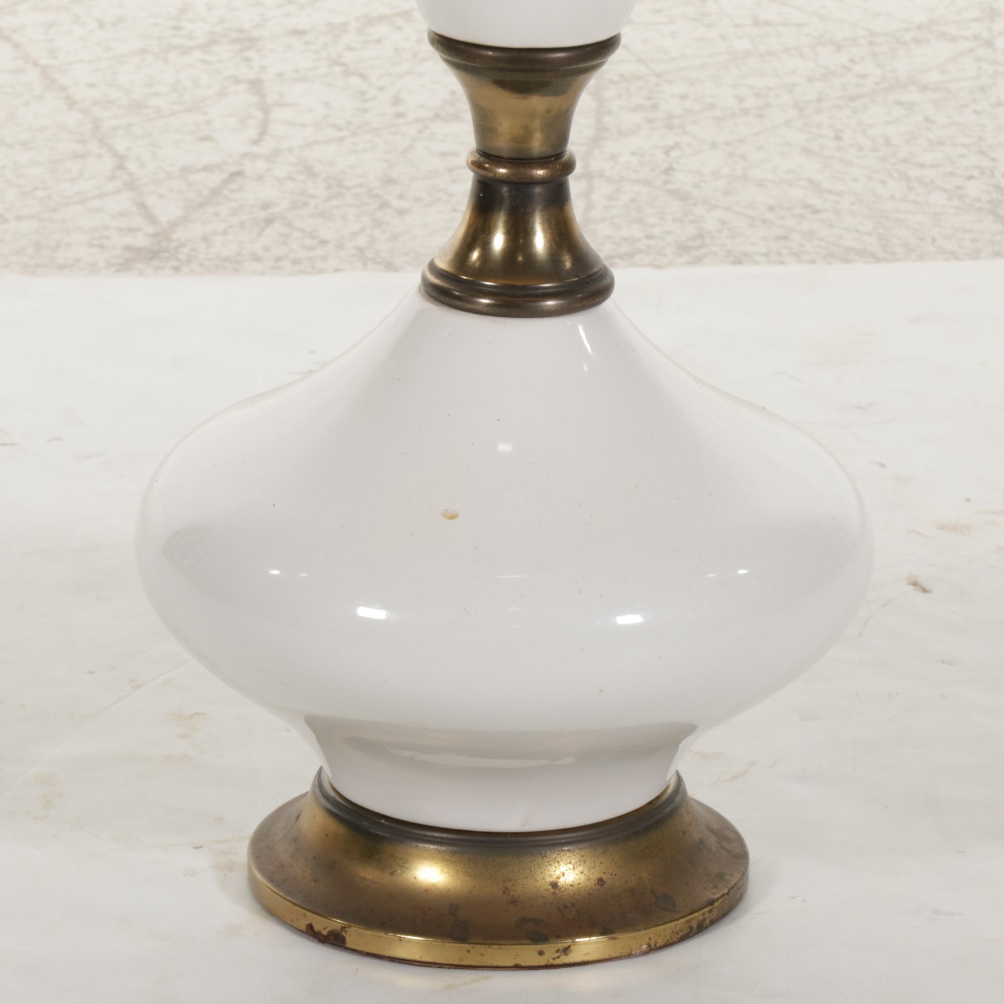 Hollywood Regency Style White Glazed Ceramic and Brass Table Lamp, Mid-20th C.