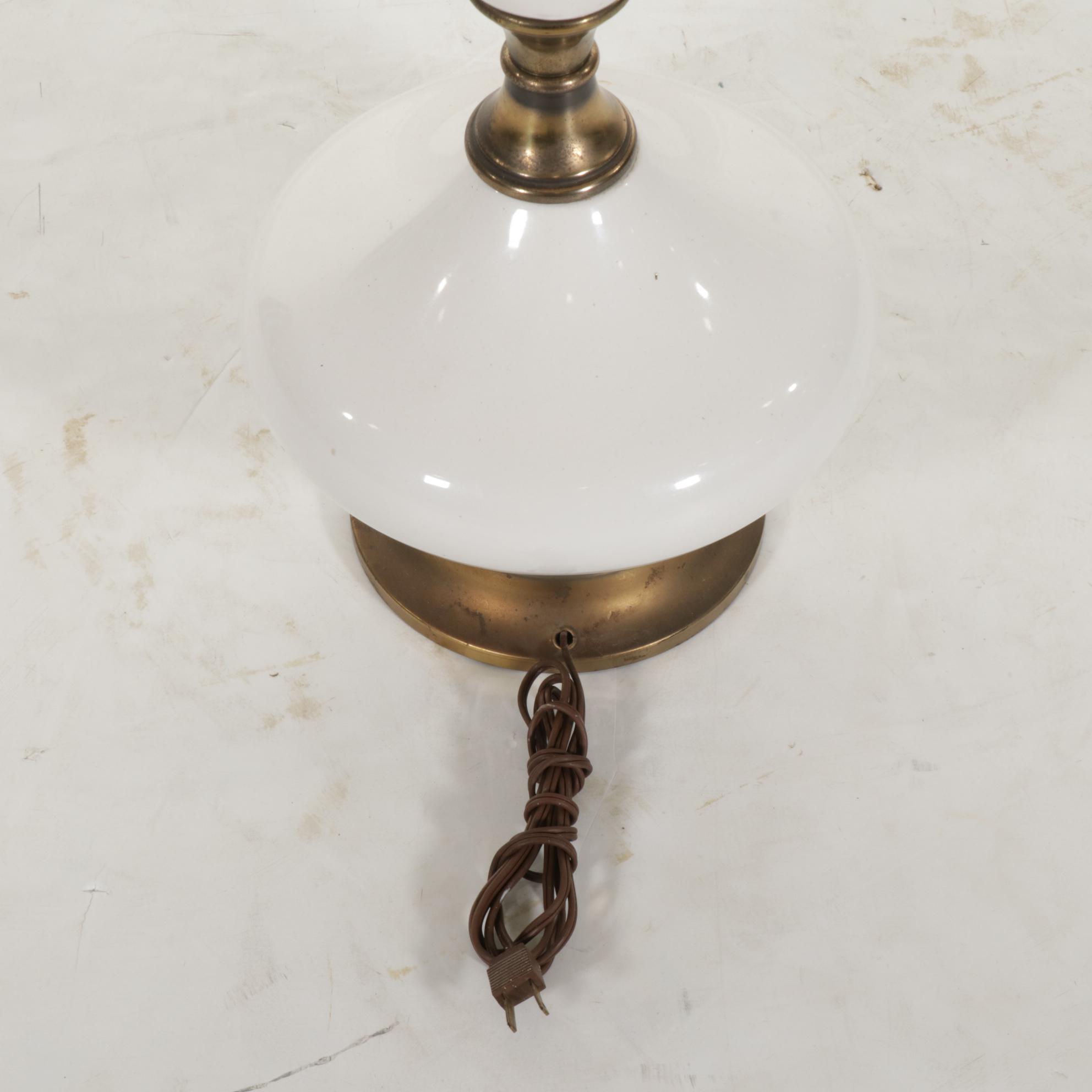 Hollywood Regency Style White Glazed Ceramic and Brass Table Lamp, Mid-20th C.