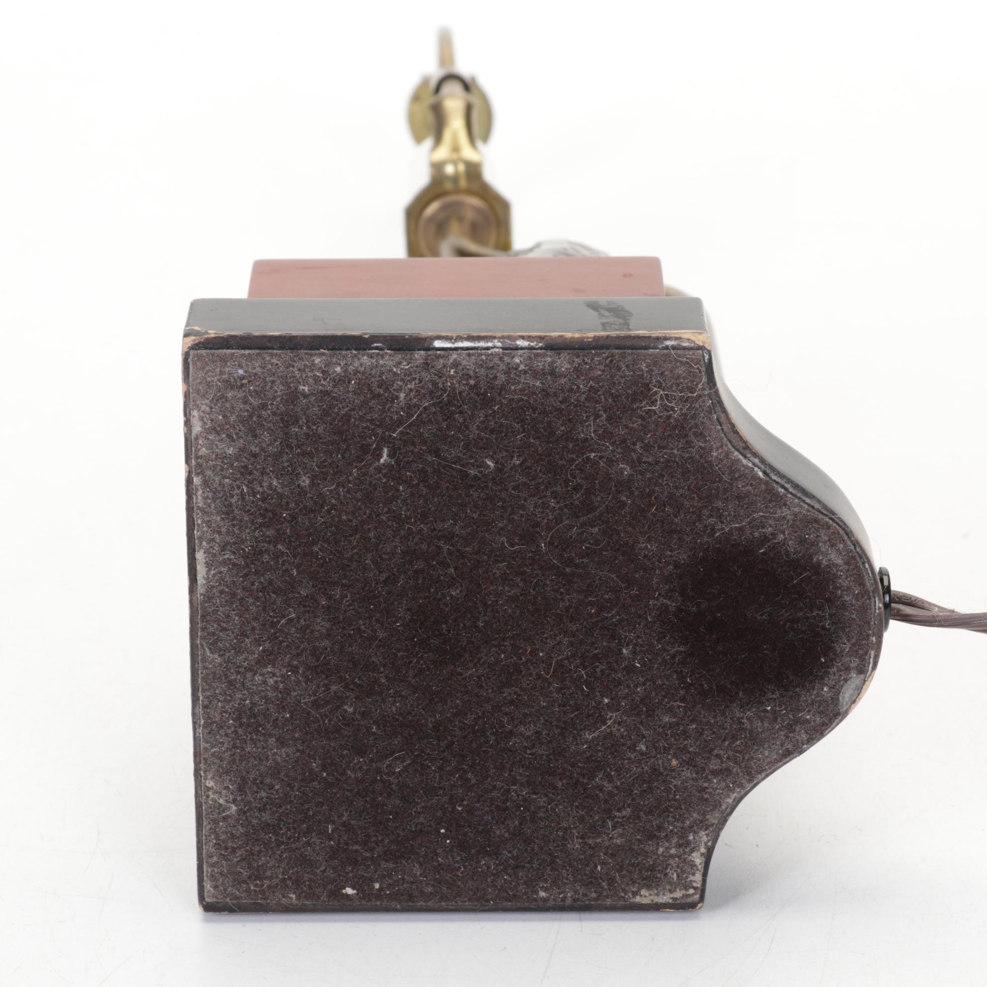 Spaniel Dog Bookend Table Lamp With Slag Glass Shade