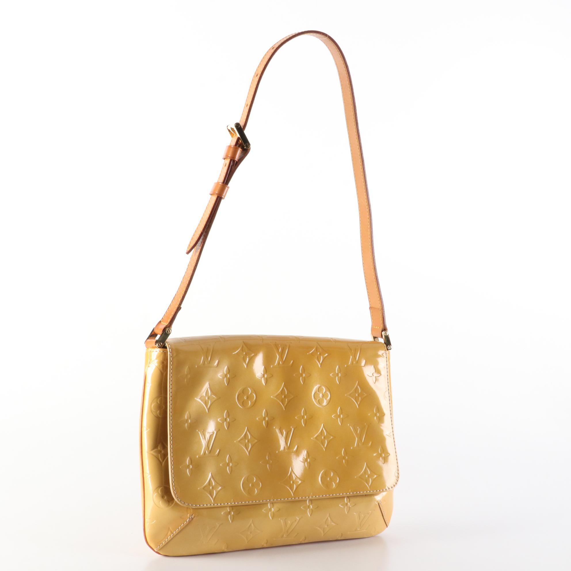 Louis Vuitton Thompson Street Bag in Monogram Vernis
