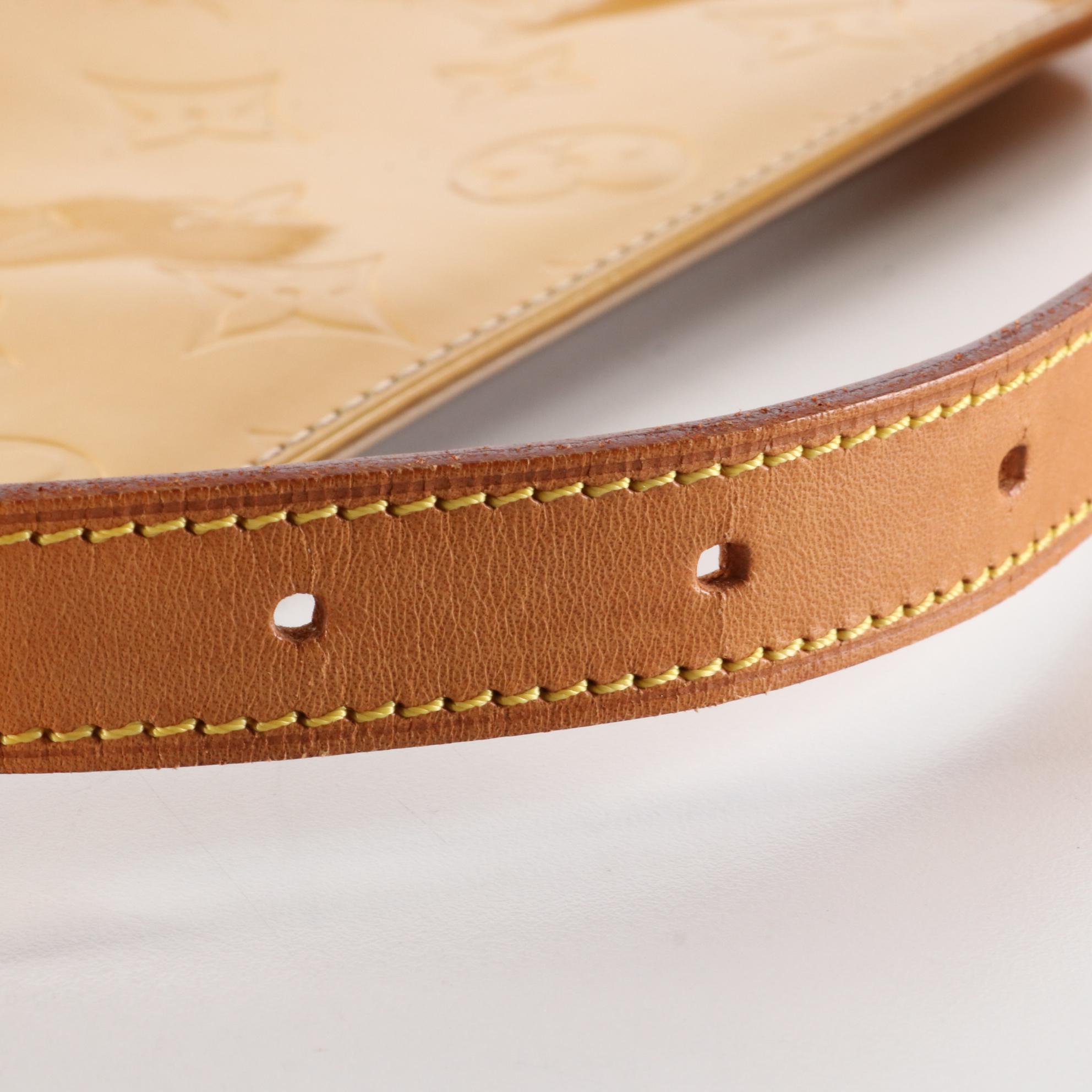 Louis Vuitton Thompson Street Bag in Monogram Vernis