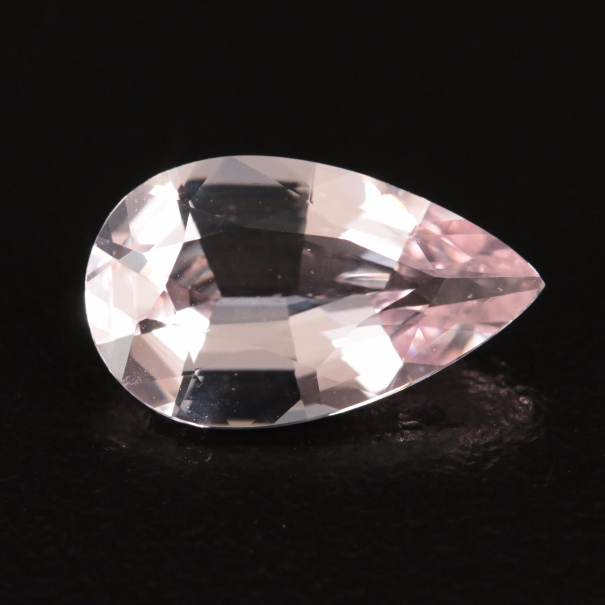 Loose 3.15 CT Pear Faceted Morganite