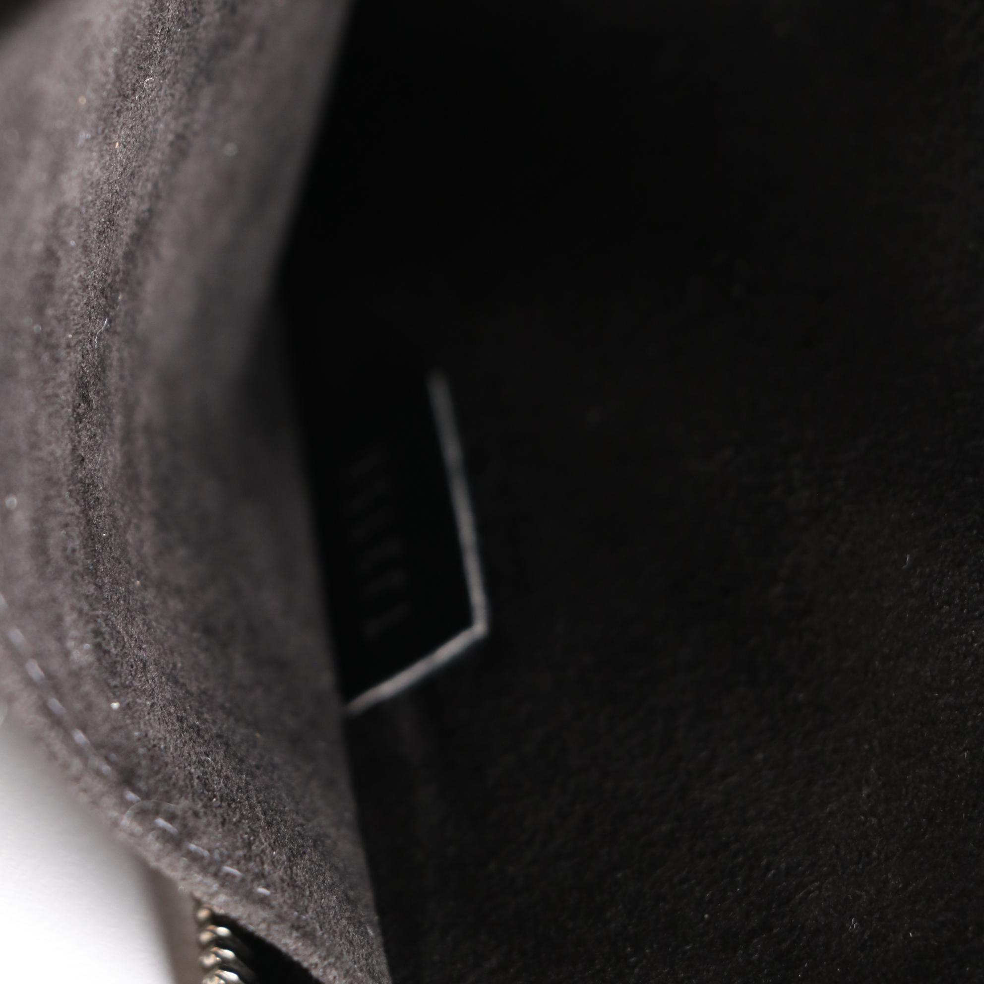 Louis Vuitton Poche Documents Portfolio Zip Case