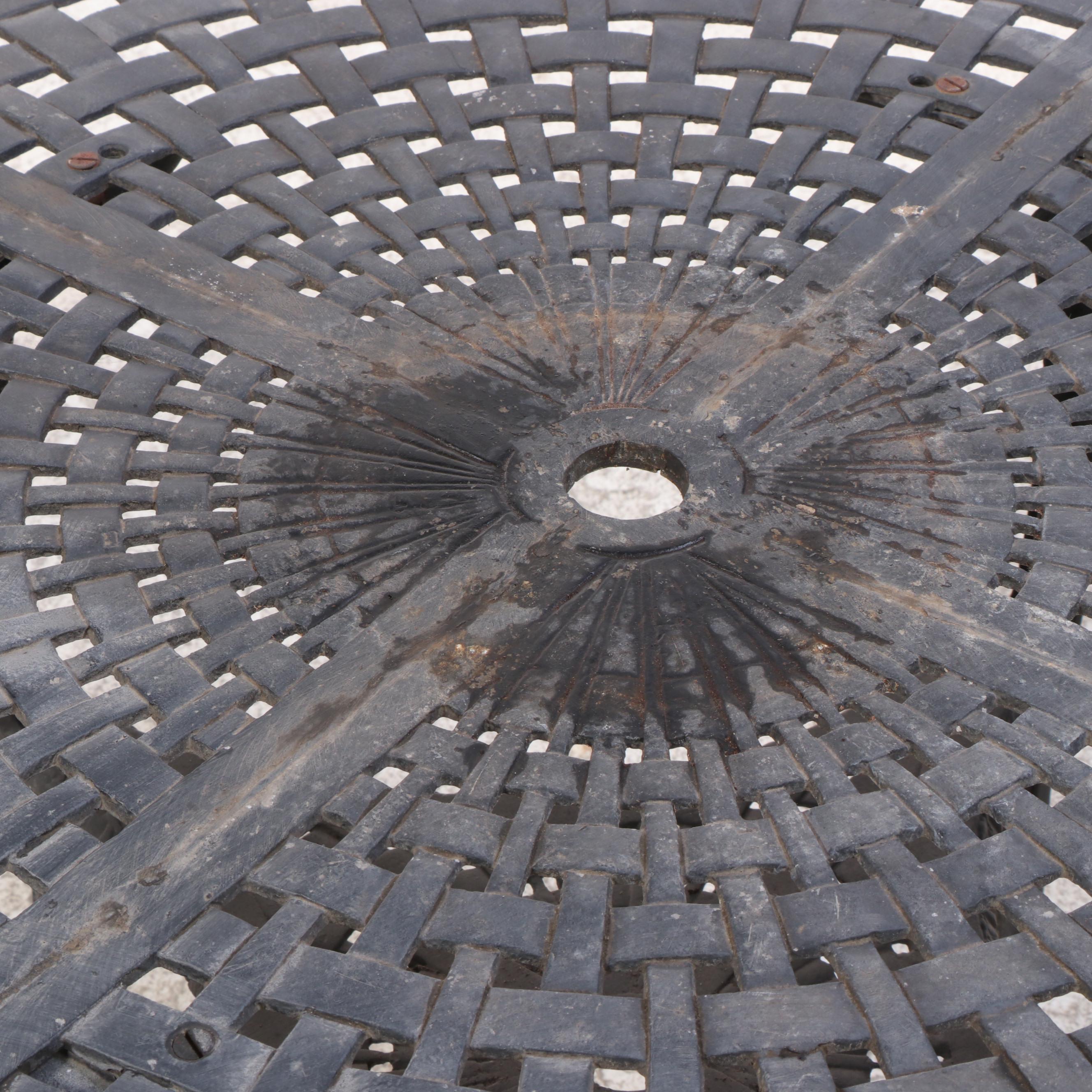 Victorian Style Cast Metal Patio Dining Table and Four Chairs