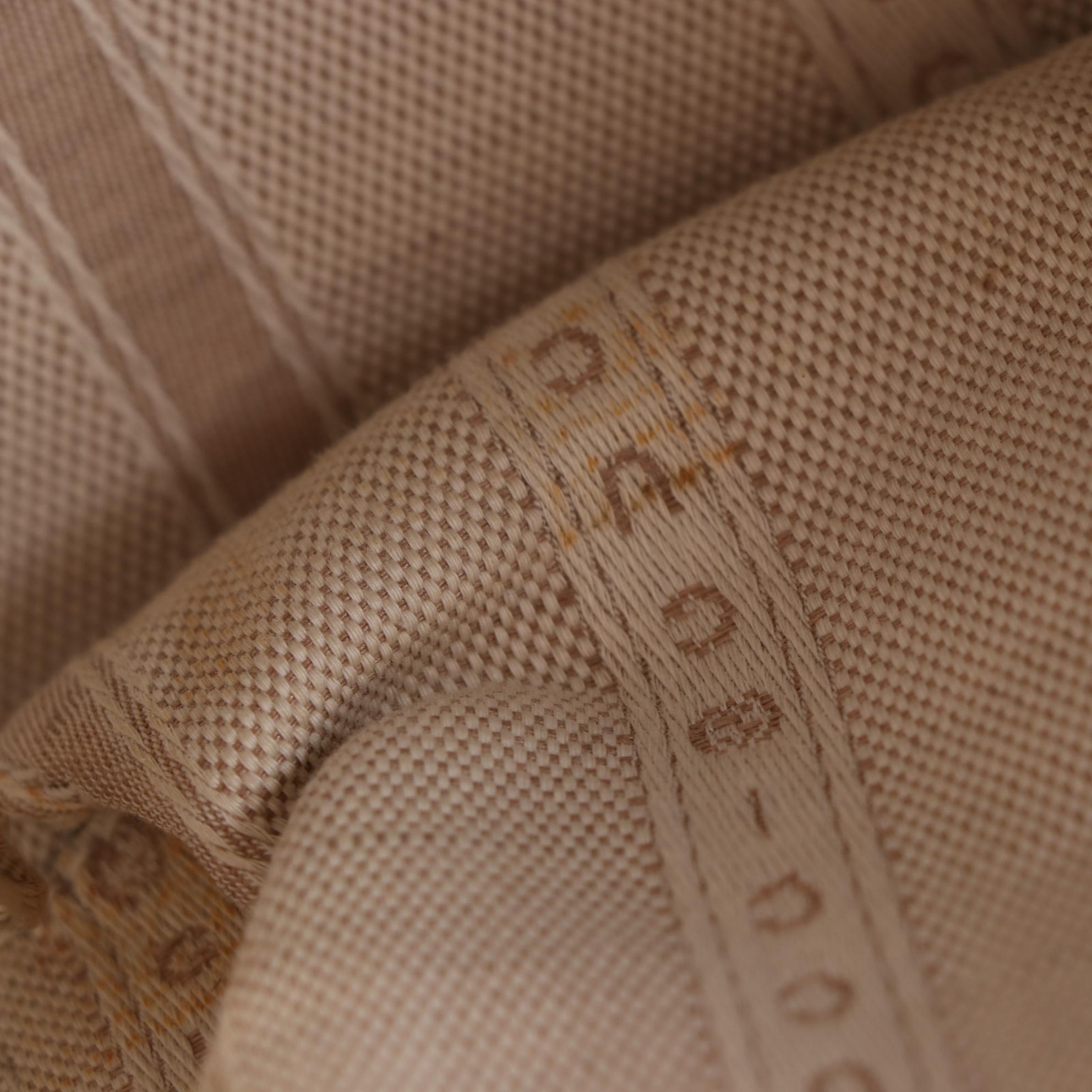 Gucci Lady Dollar Dome Satchel Handbag in Brown Grained Leather