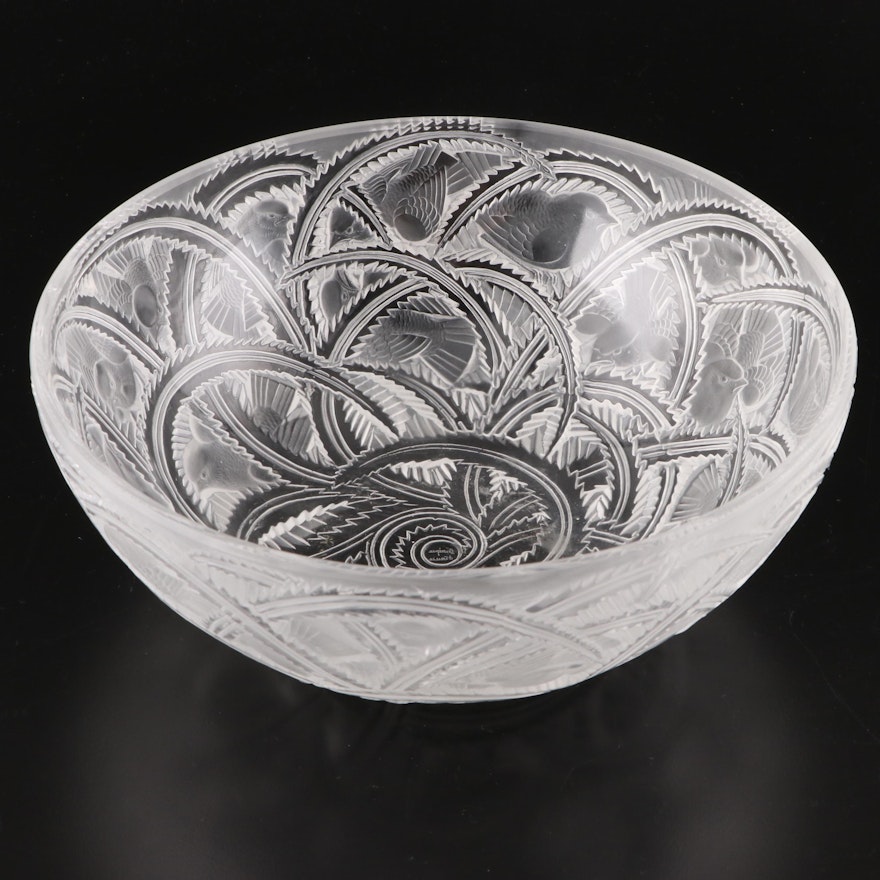 Lalique "Pinson" Frosted Crystal Bowl, Mid to Late 20th Century