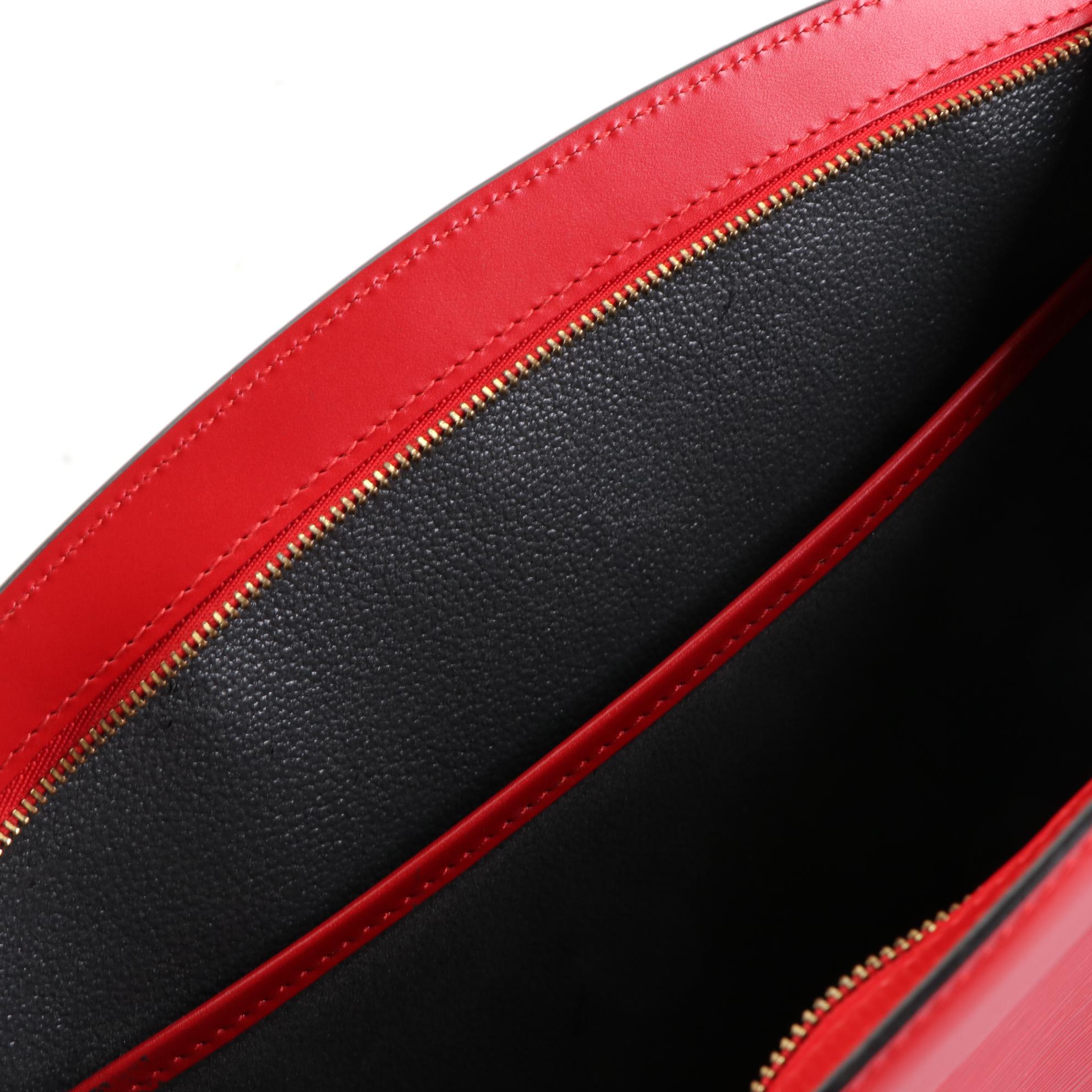 Louis Vuitton Crete Trousse Clutch in Red Epi and Smooth Leather