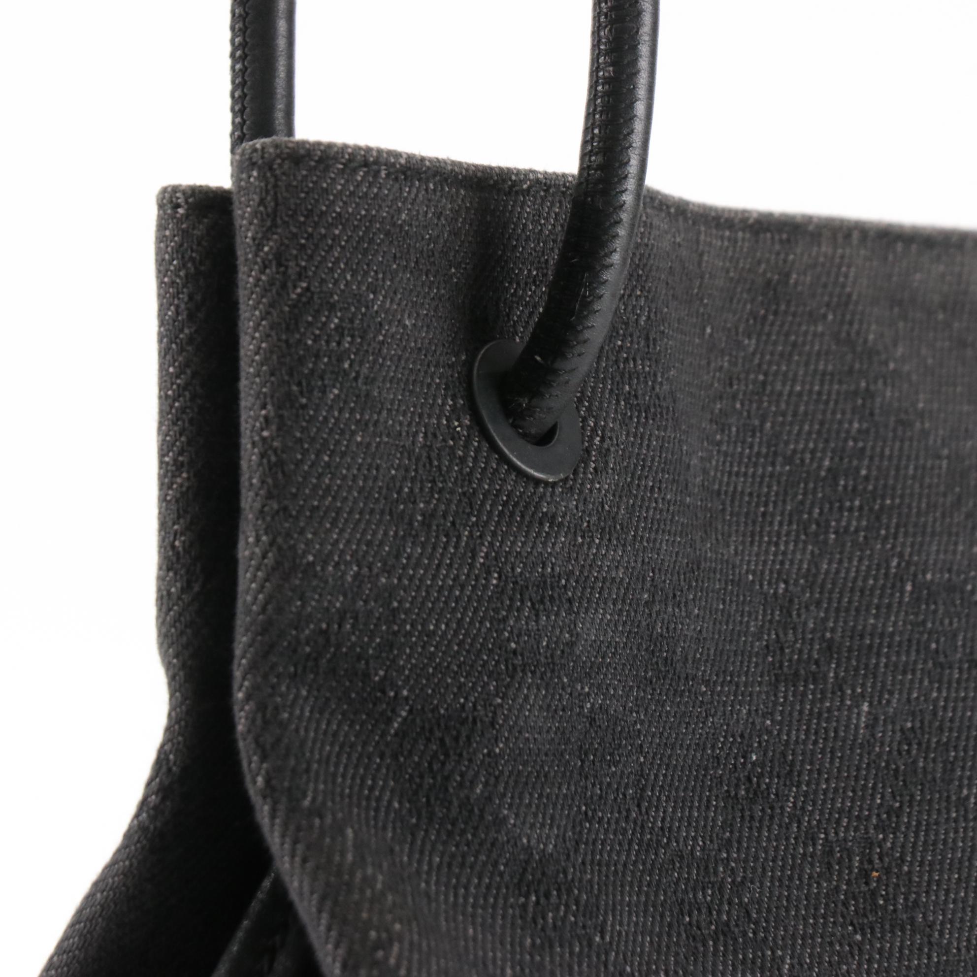 Gucci Gifford Tote Bag in GG Denim and Black Leather