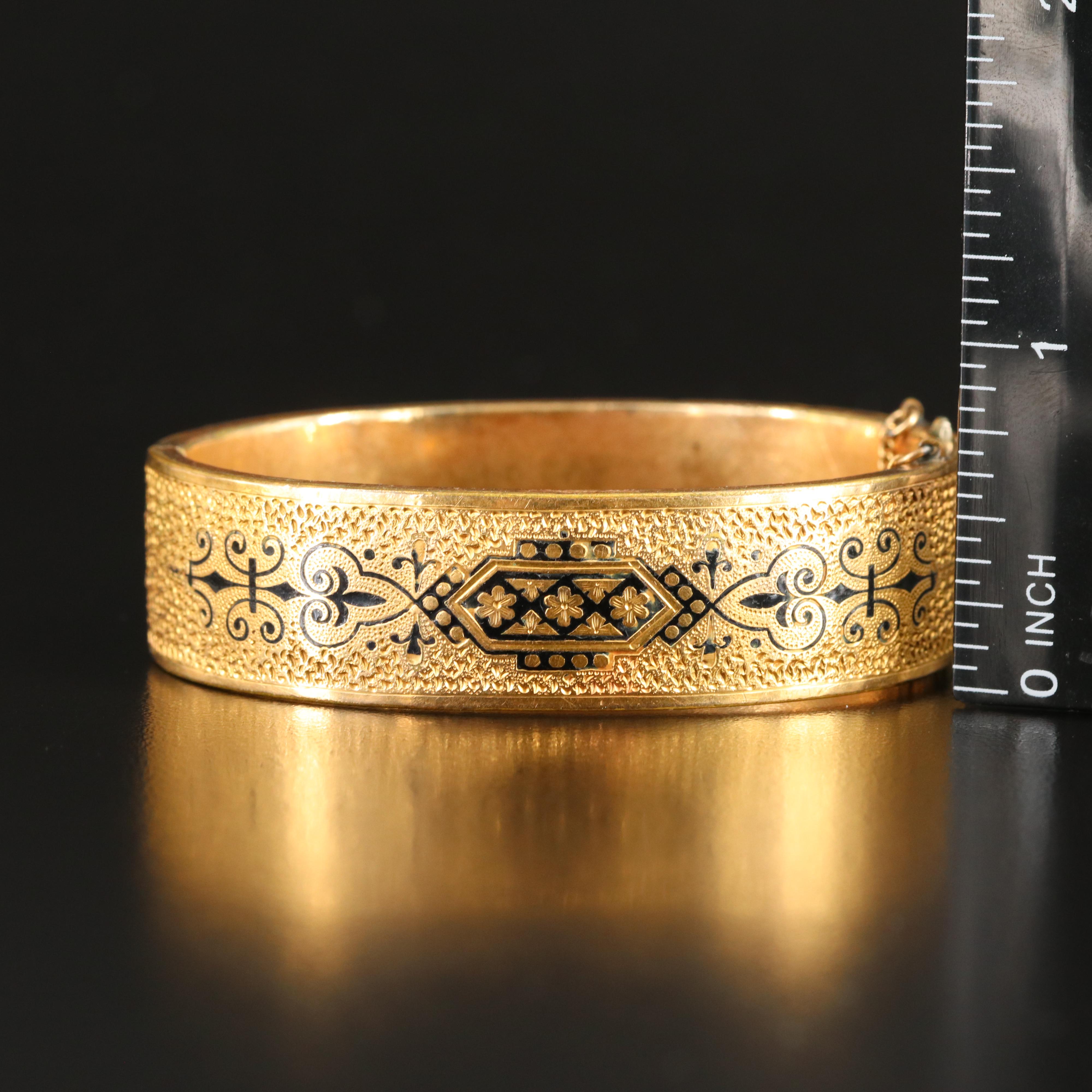 Victorian Taille d'Epargné Hinged Bangles