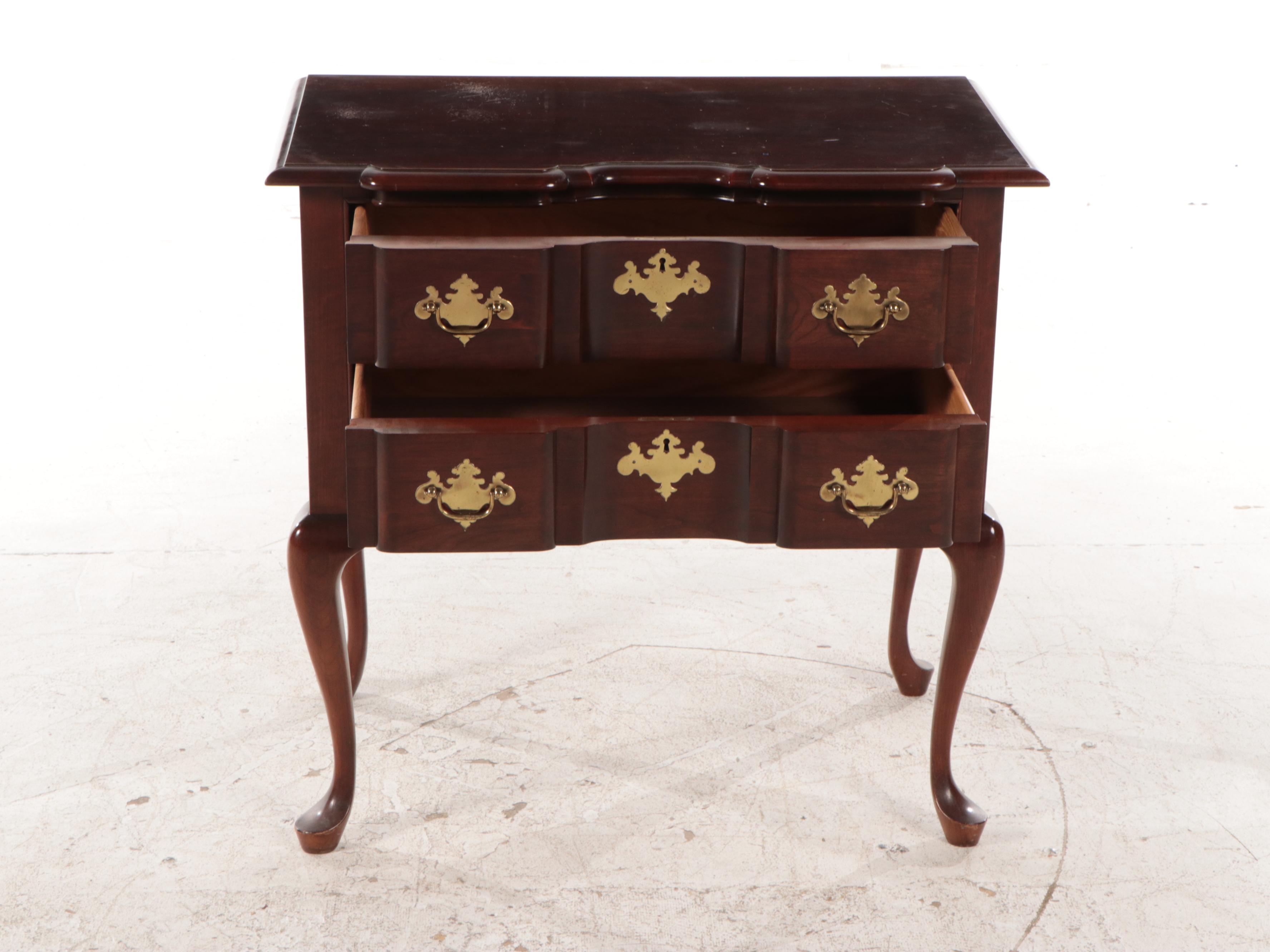 Pennsylvania House Queen Anne Style Cherrywood Block-Front Lowboy