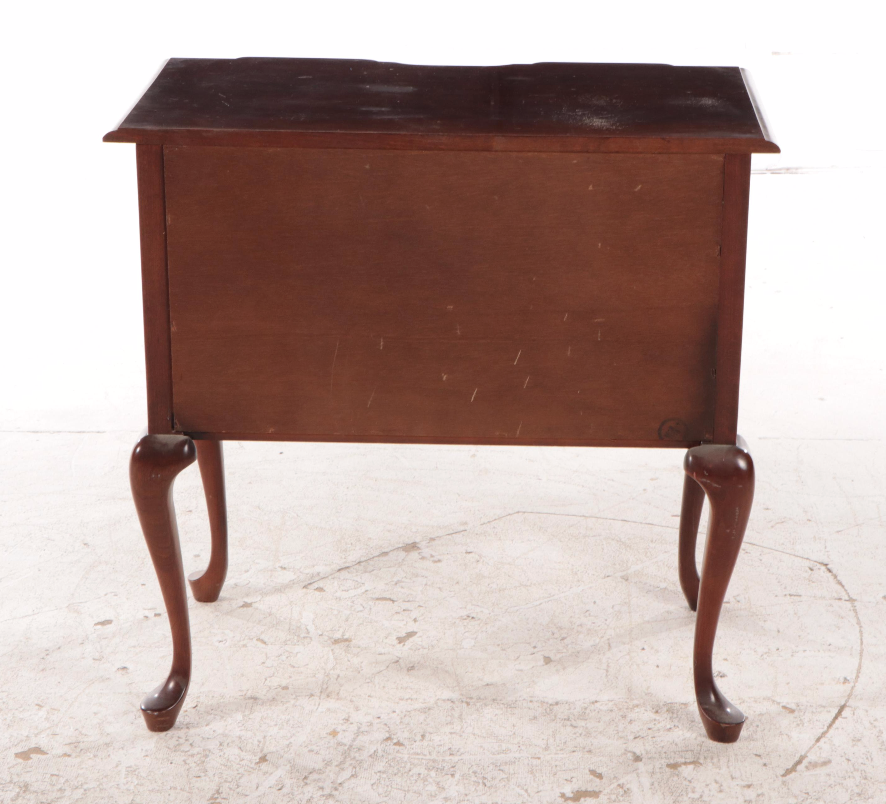 Pennsylvania House Queen Anne Style Cherrywood Block-Front Lowboy