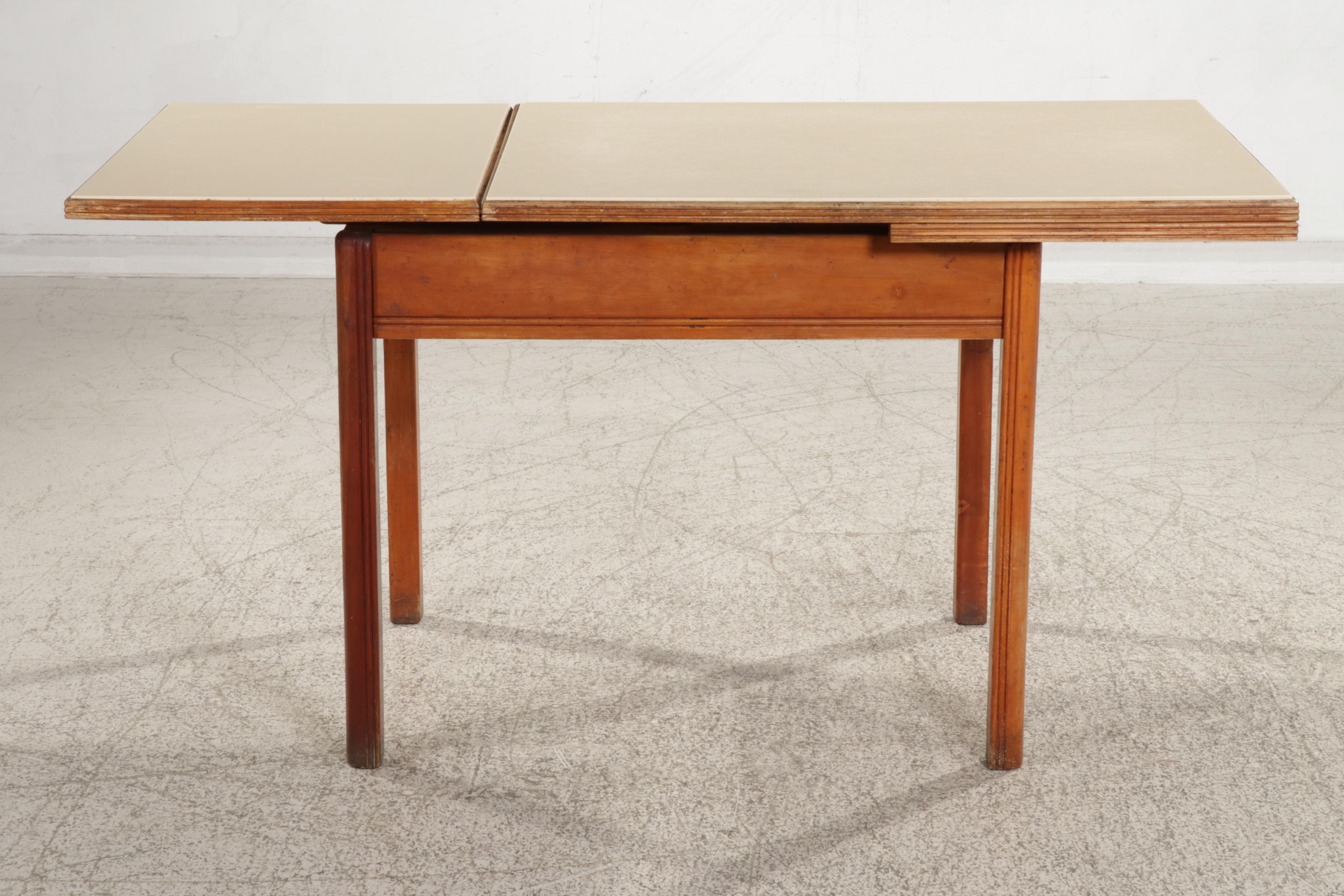 Extending Kitchen Table with Milkglass Top Insert, Early to Mid 20th Century