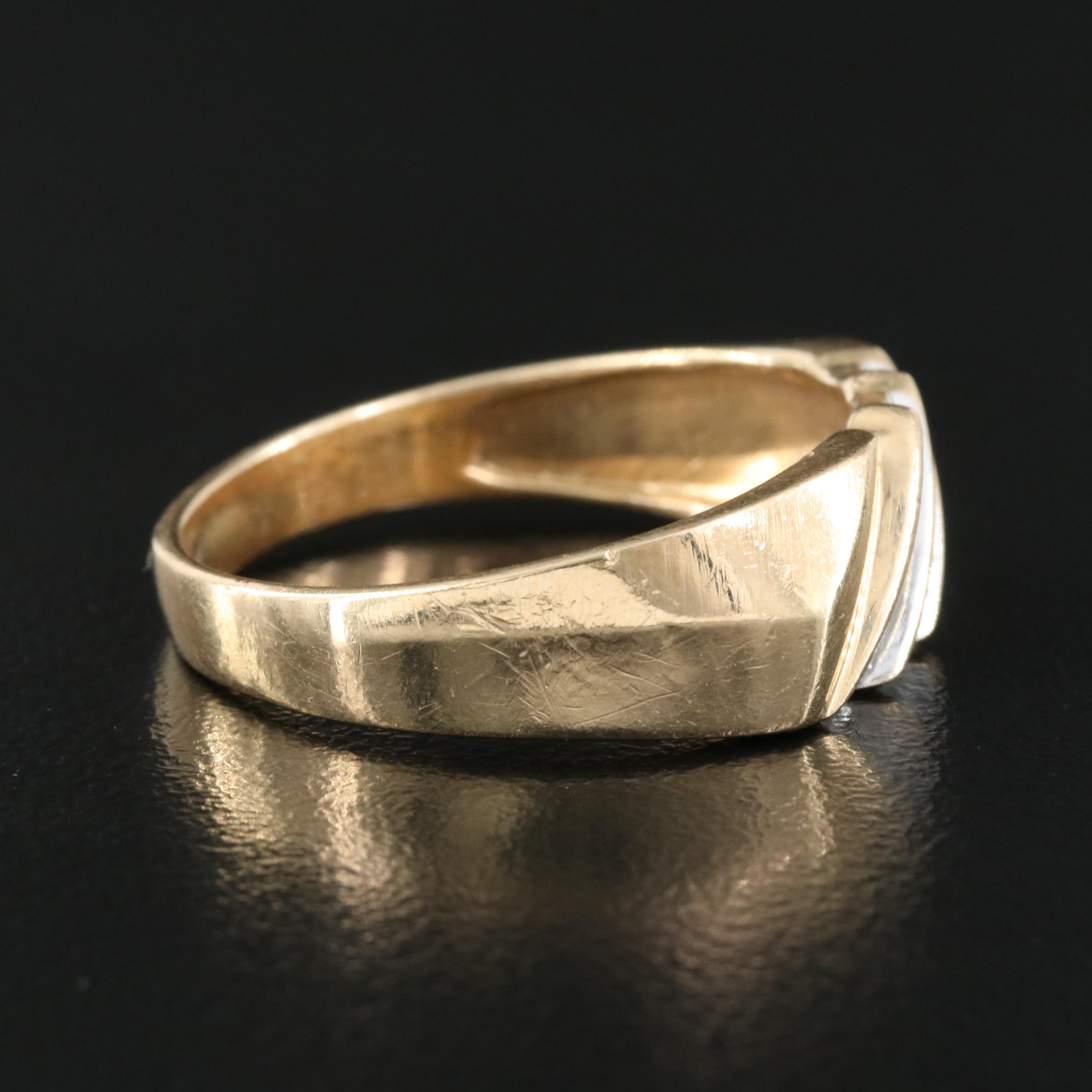 10K 0.10 CTW Diamond Band