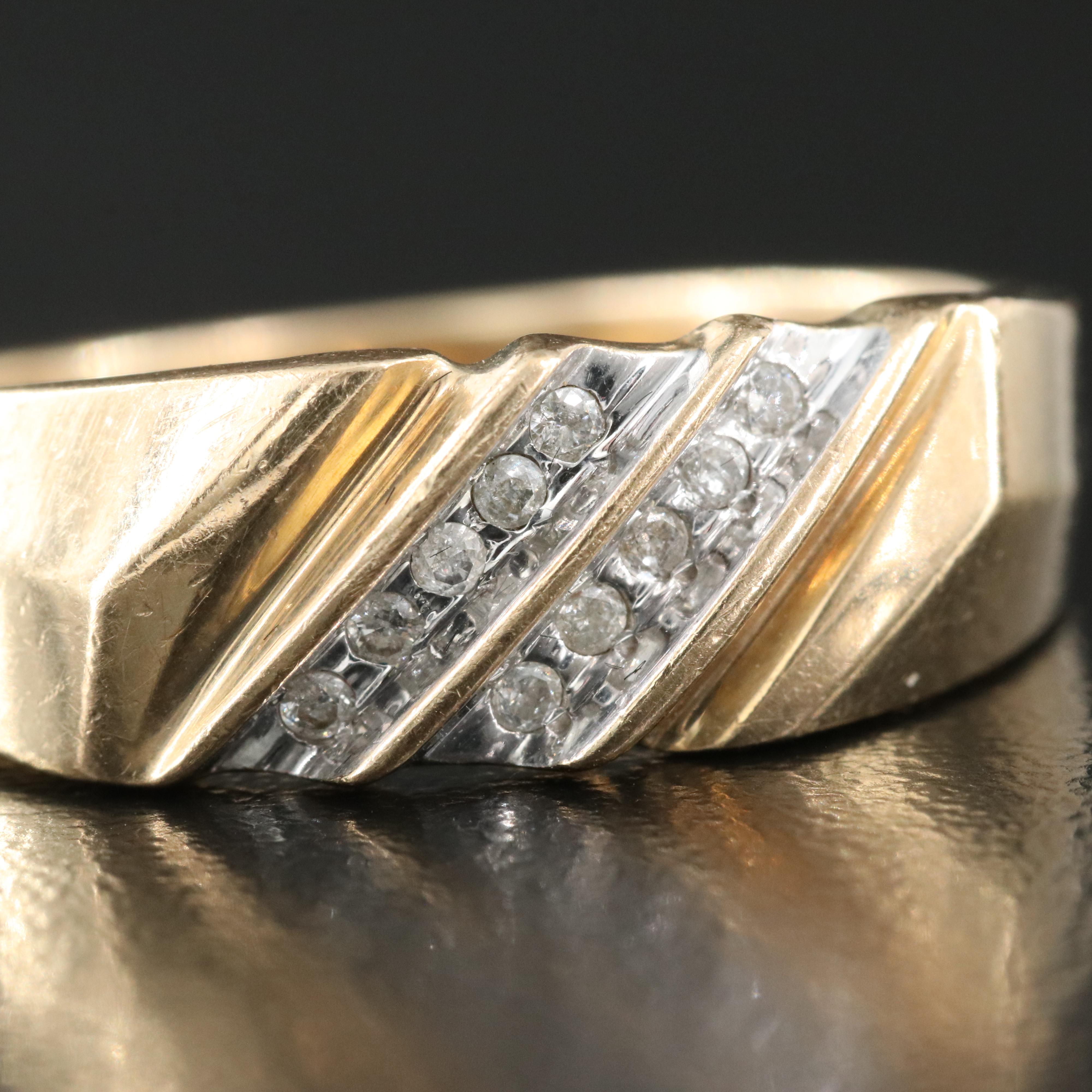 10K 0.10 CTW Diamond Band