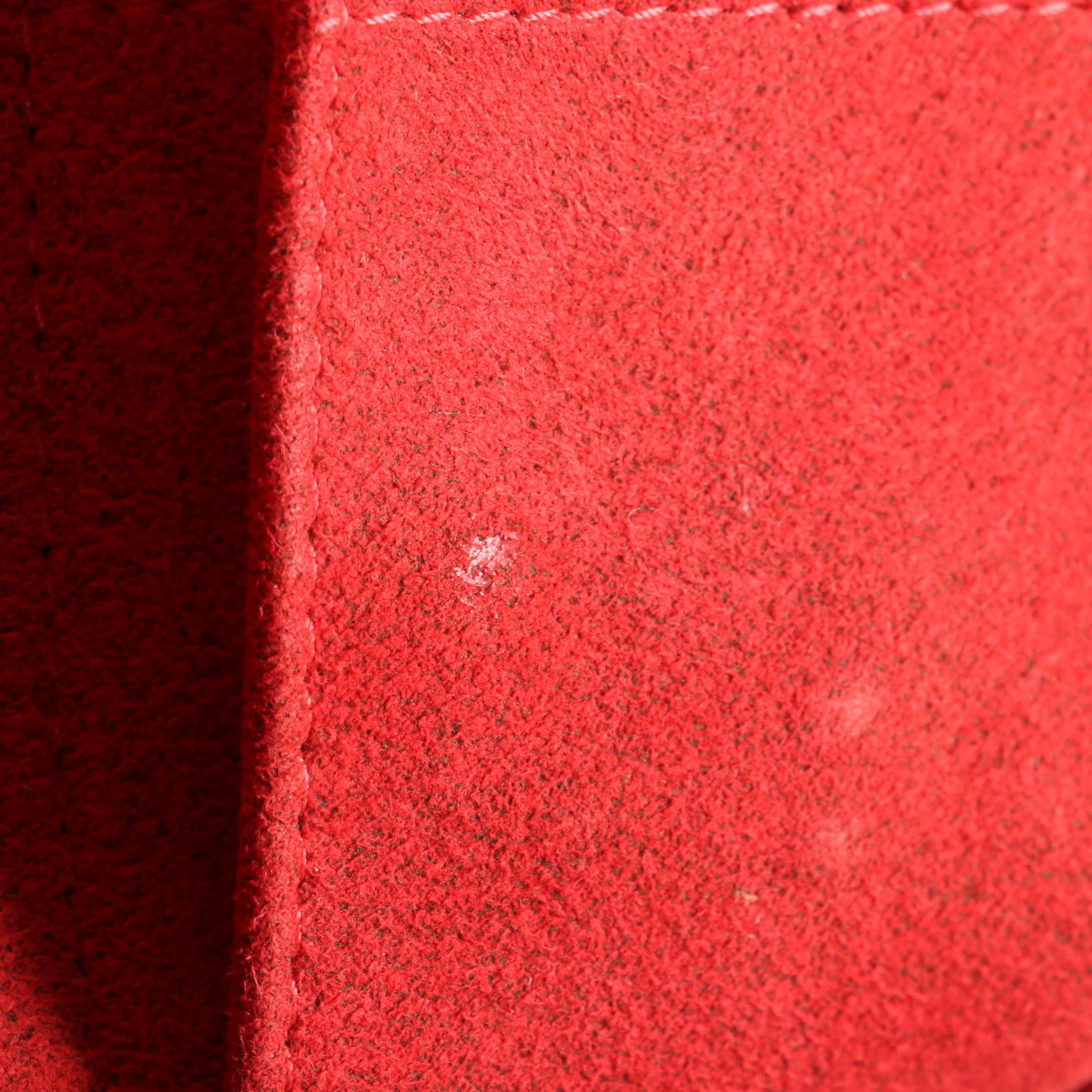 Louis Vuitton Hampstead MM Bag in Damier Ebene Canvas and Smooth Leather