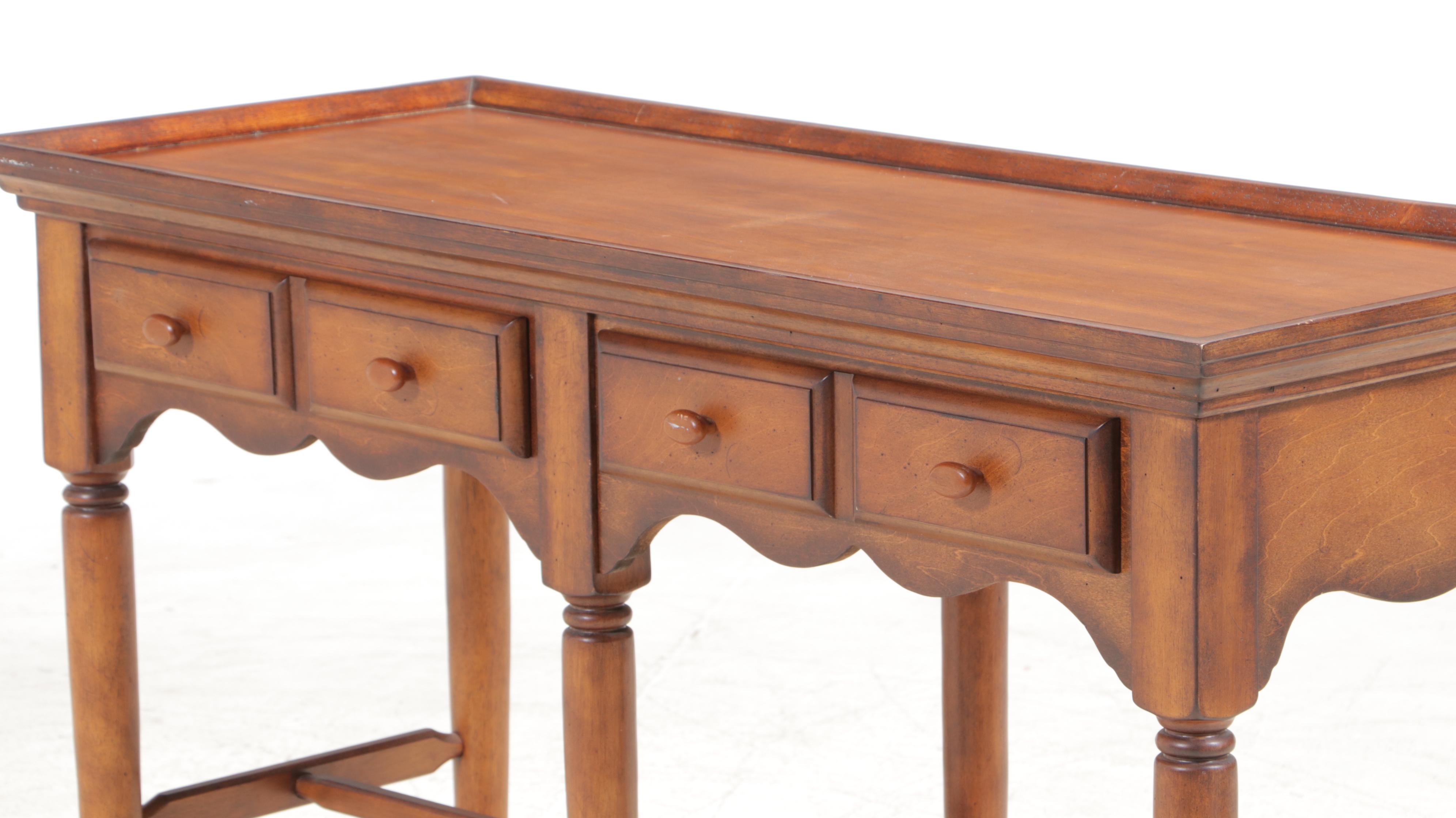 Klaussner Queen Anne Style Tray-Top Console Table with Inlaid Four-Point Star