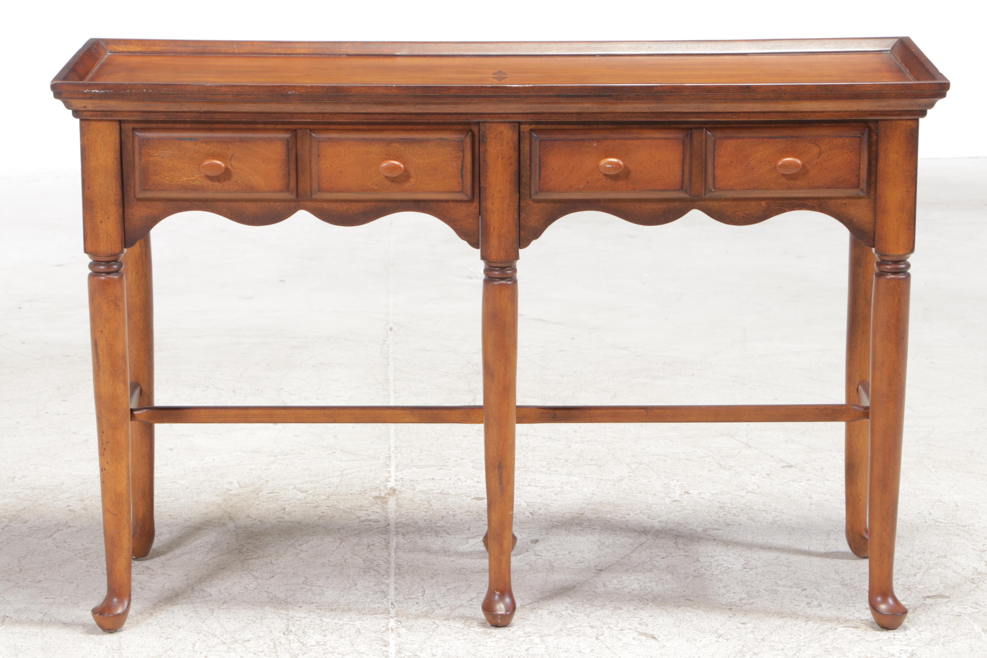 Klaussner Queen Anne Style Tray-Top Console Table with Inlaid Four-Point Star