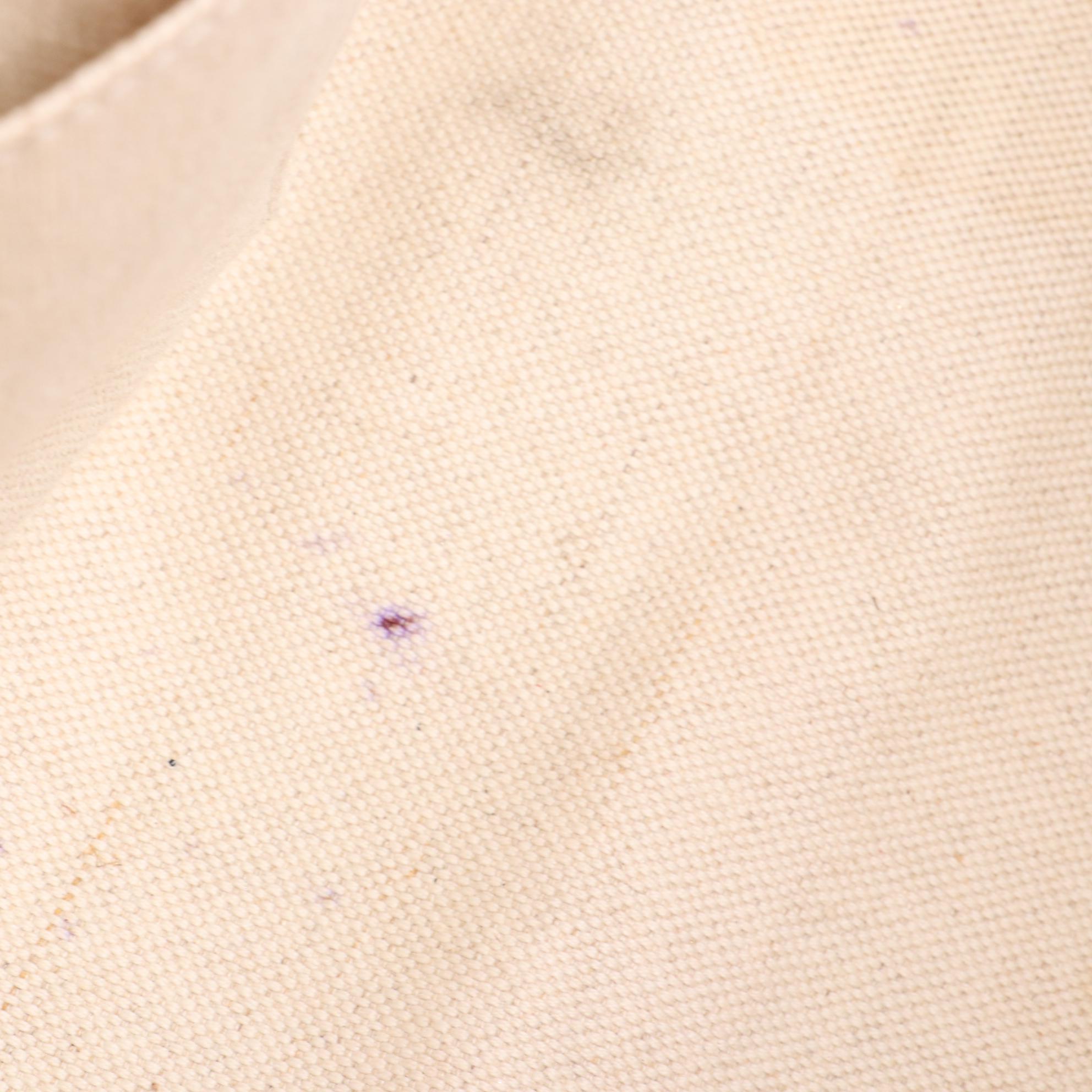 Gucci Swing Tote in Grained Calfskin Leather