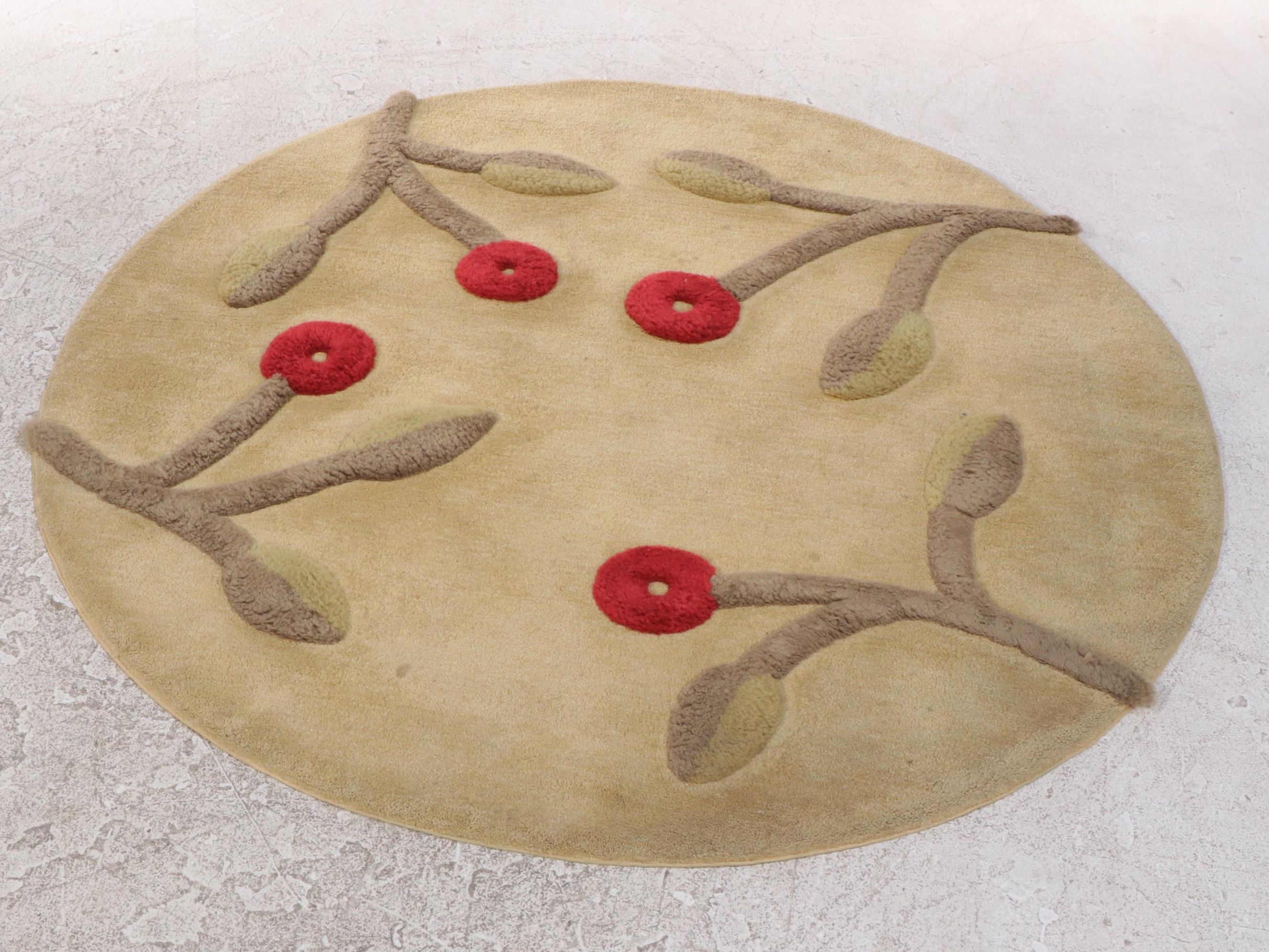 6' Round Machine Made Creative Accents Area Rug