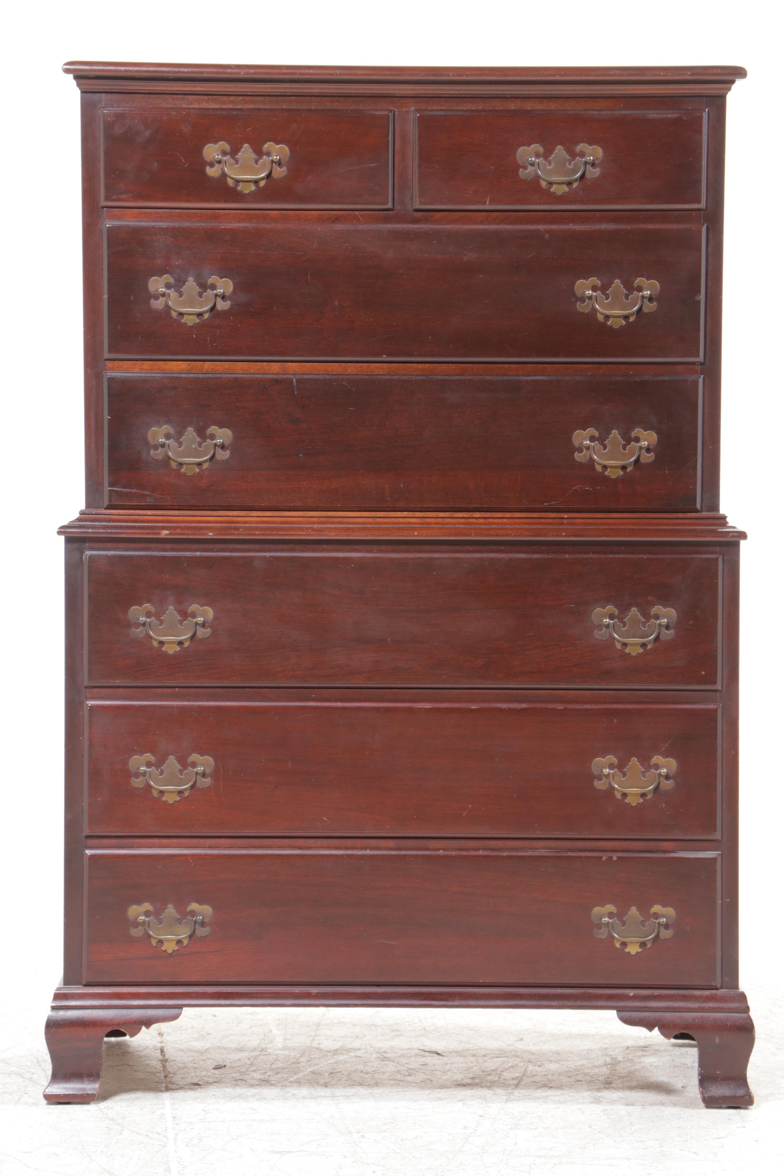 Hungerford of Memphis Colonial Style Mahogany Seven-Drawer Chest