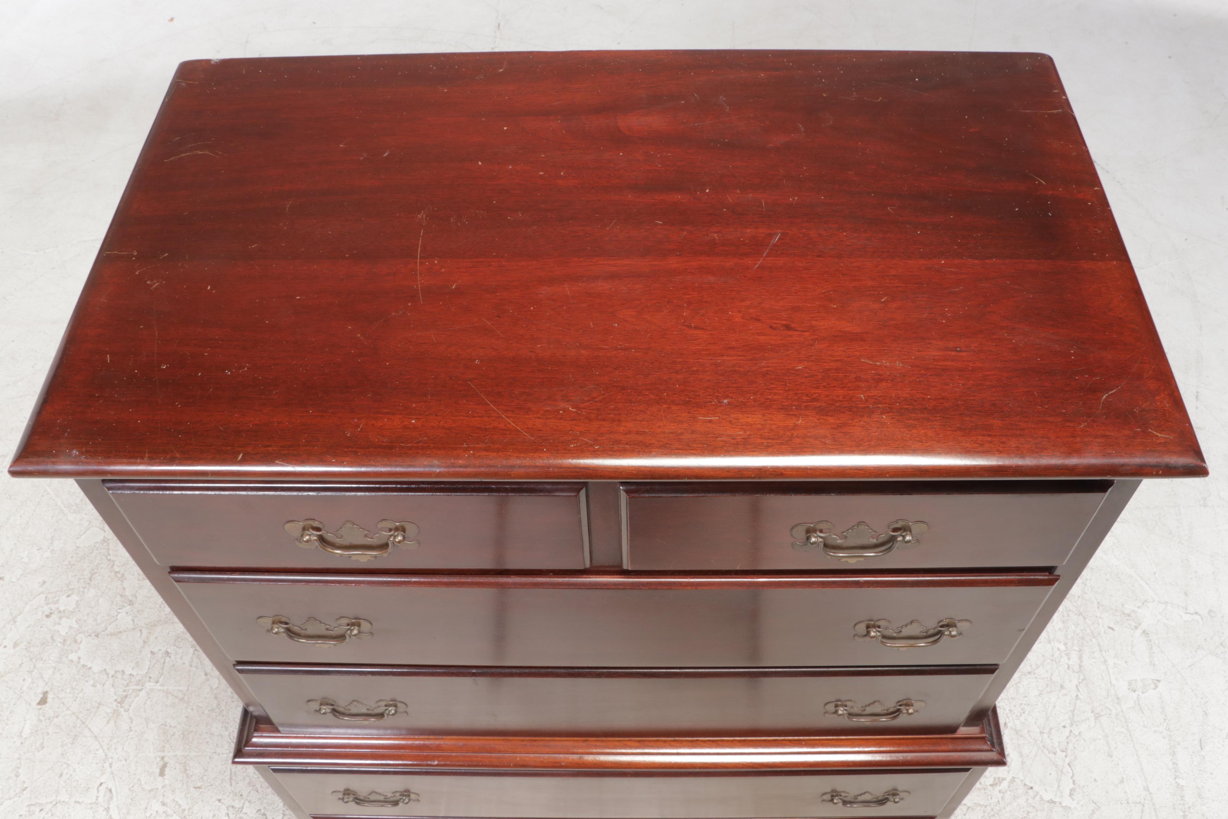 Hungerford of Memphis Colonial Style Mahogany Seven-Drawer Chest
