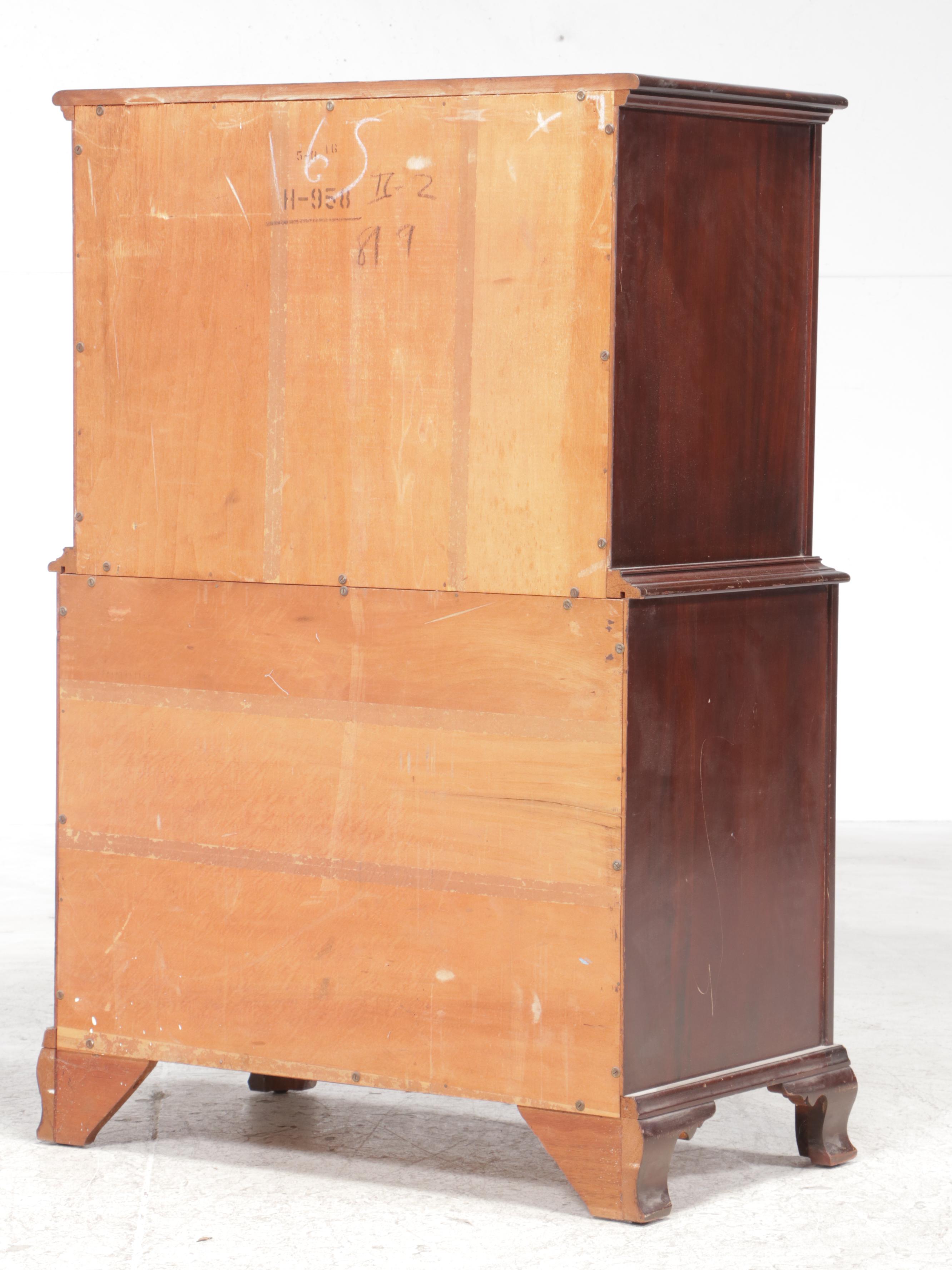 Hungerford of Memphis Colonial Style Mahogany Seven-Drawer Chest