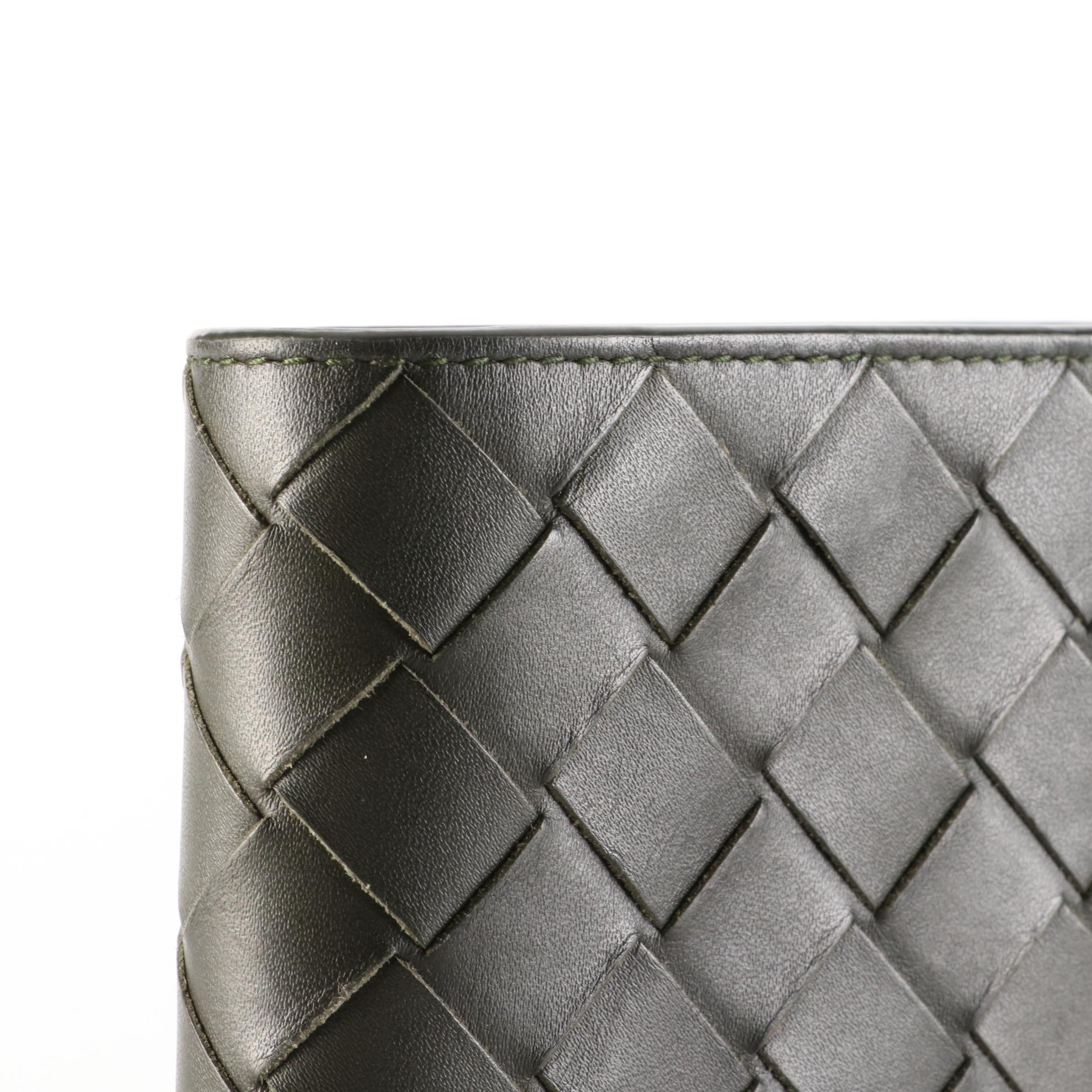 Bottega Veneta Intrecciato Leather Bifold Wallet with Box