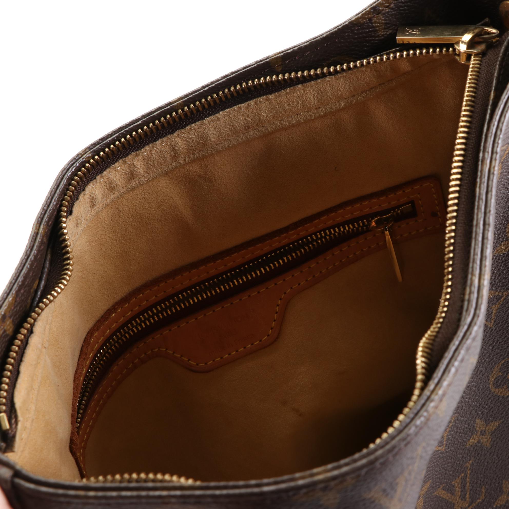 Louis Vuitton Looping GM Bag in Monogram Canvas and Vachetta Leather