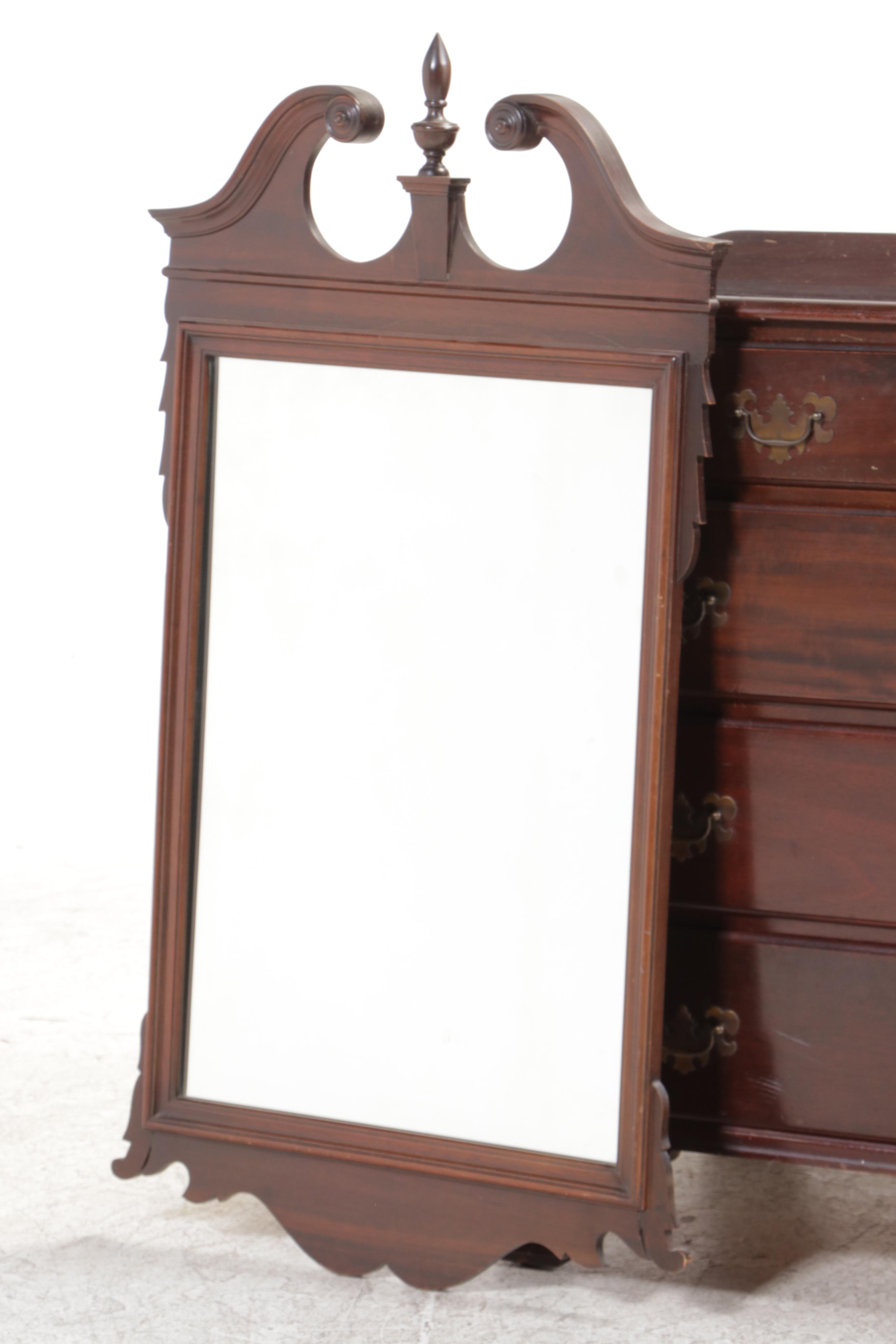 Hungerford of Memphis Colonial Style Mahogany Five-Drawer Dresser