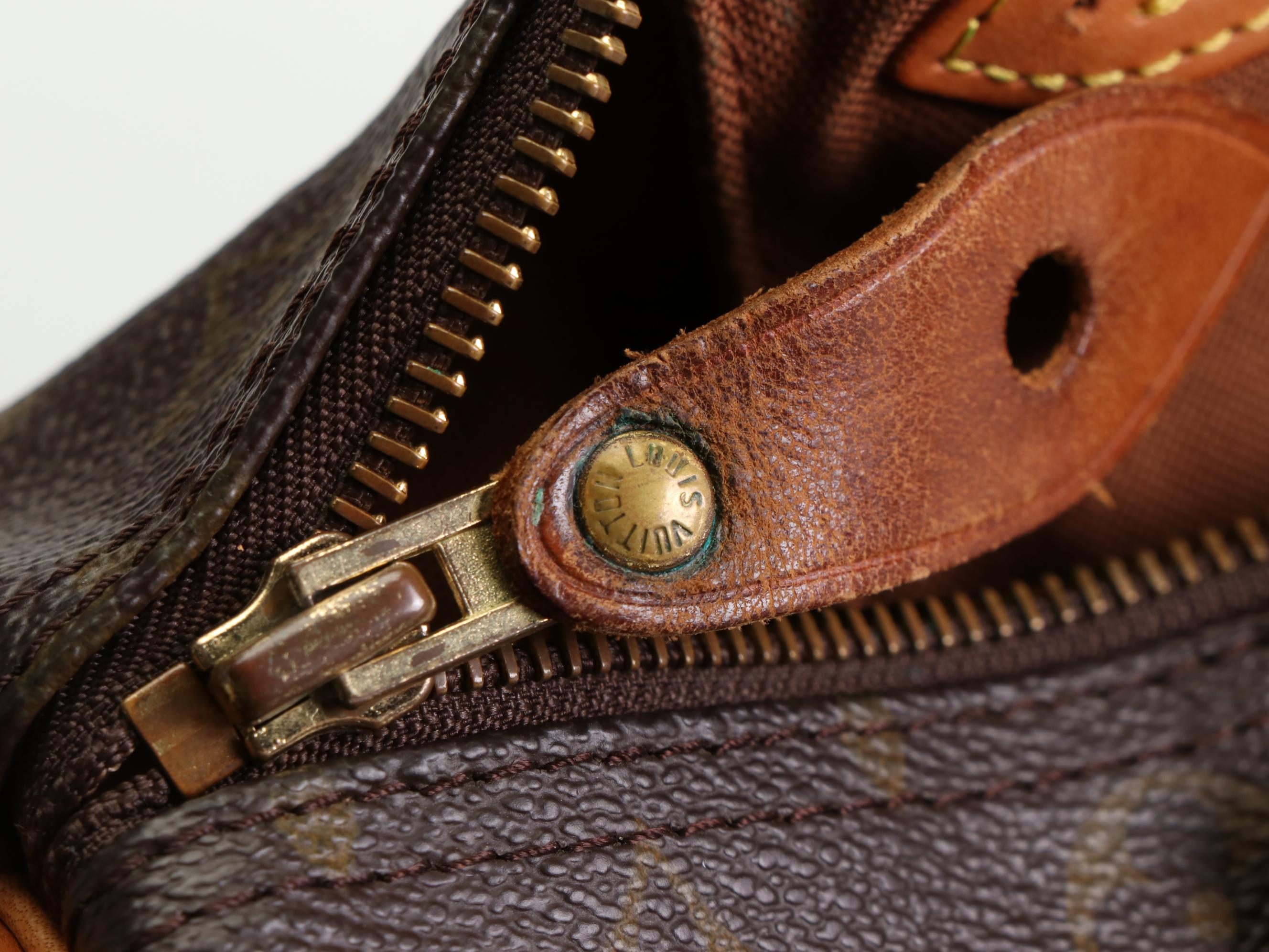 Louis Vuitton Speedy 30 in Monogram Canvas and Vachetta Leather