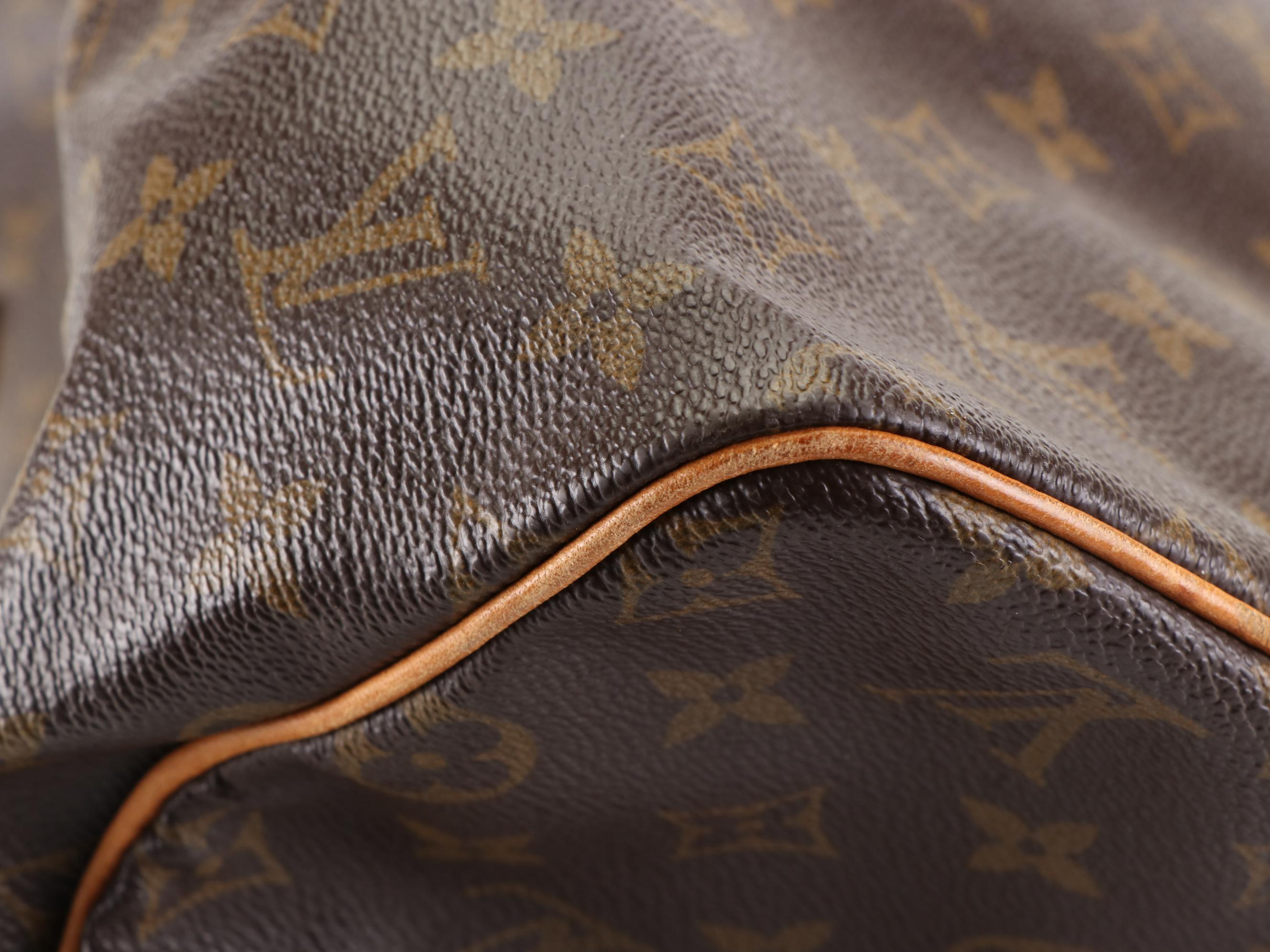 Louis Vuitton Speedy 30 in Monogram Canvas and Vachetta Leather